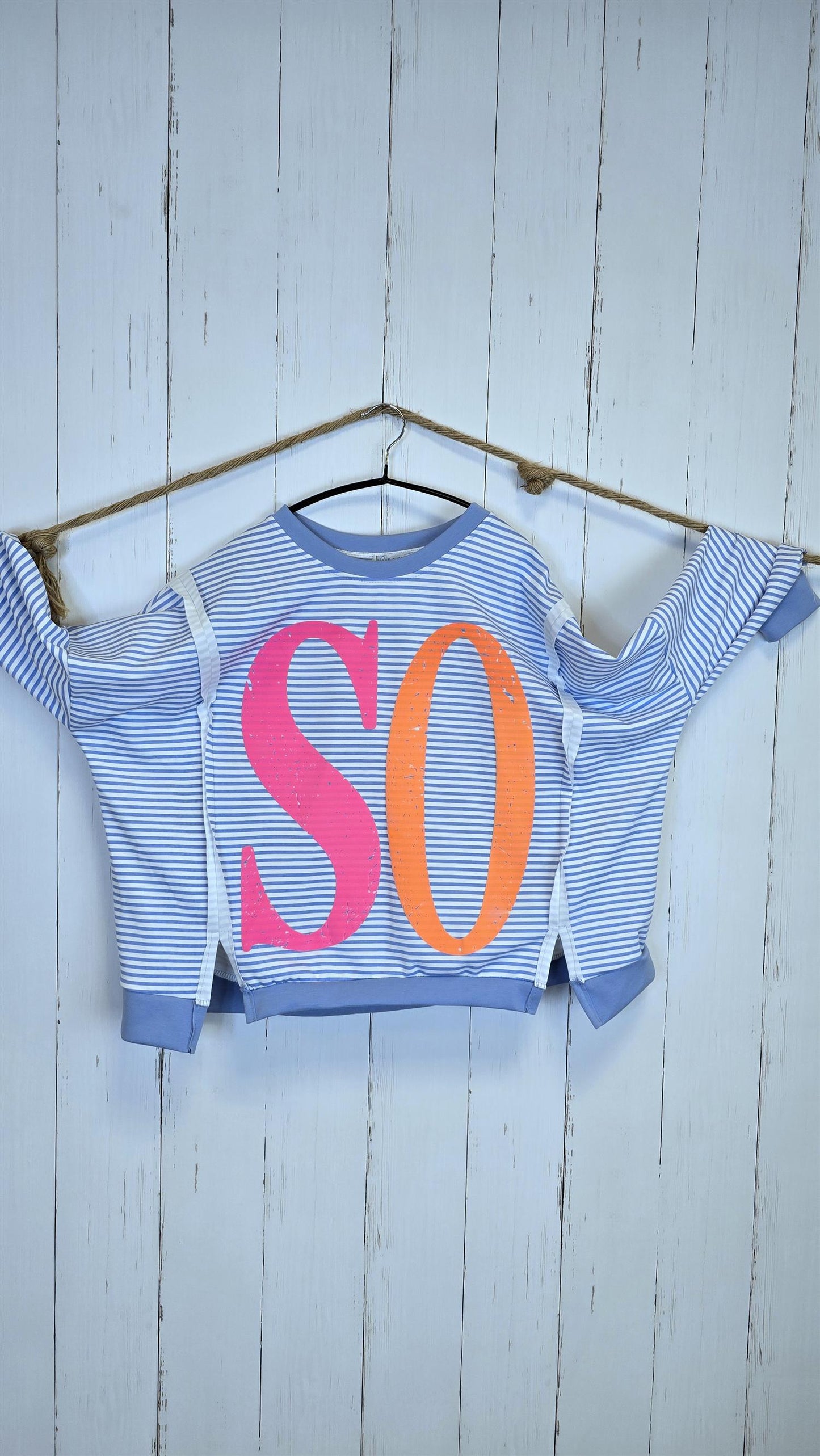 Ronja stripet genser blå/hvit