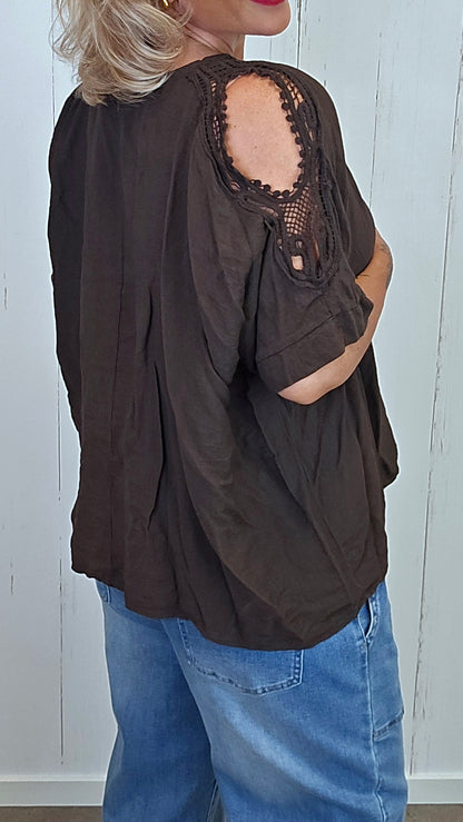PonchoTopp med Åpne Skuldre brun