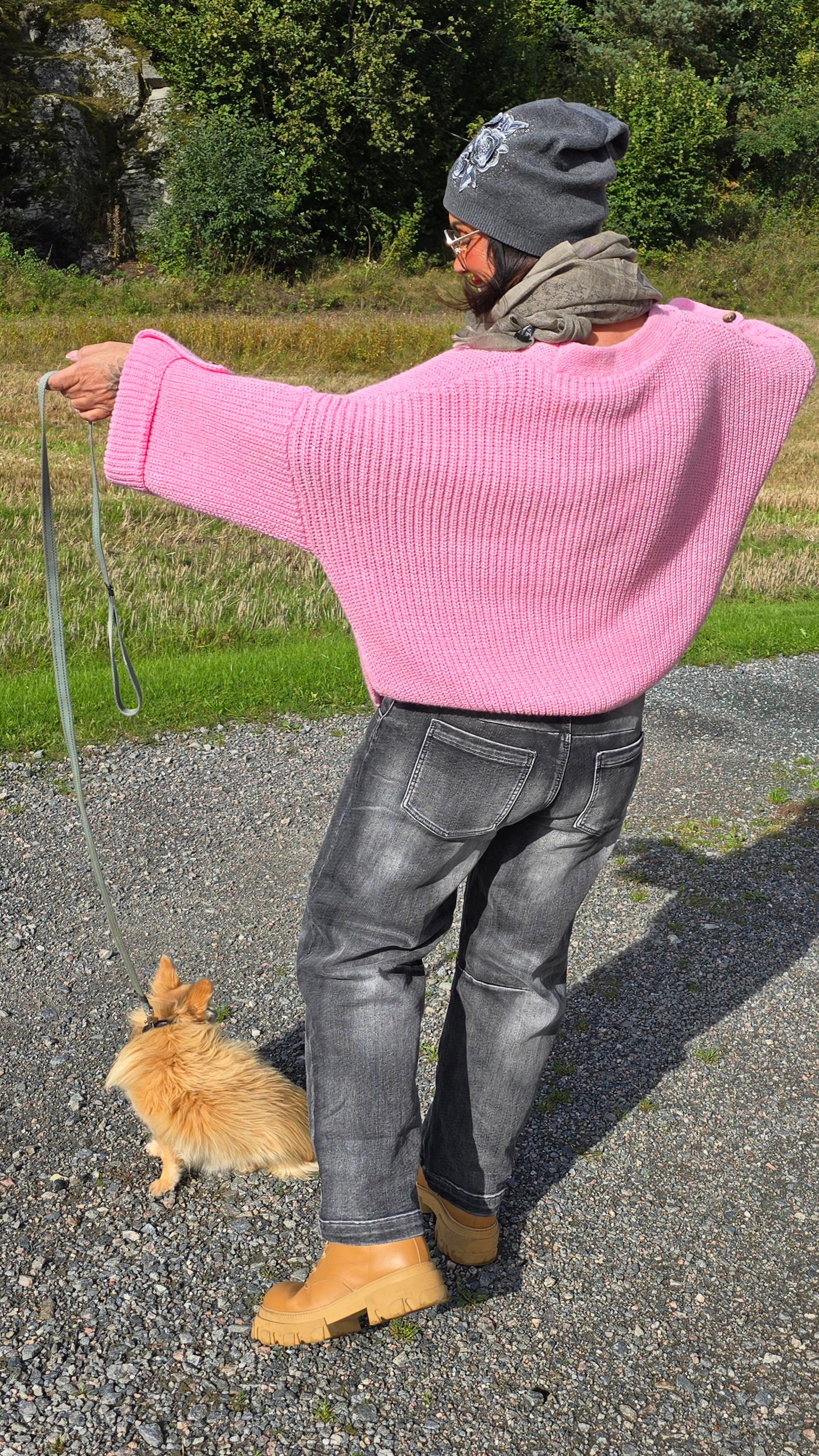 Lise strikket jakke rosa