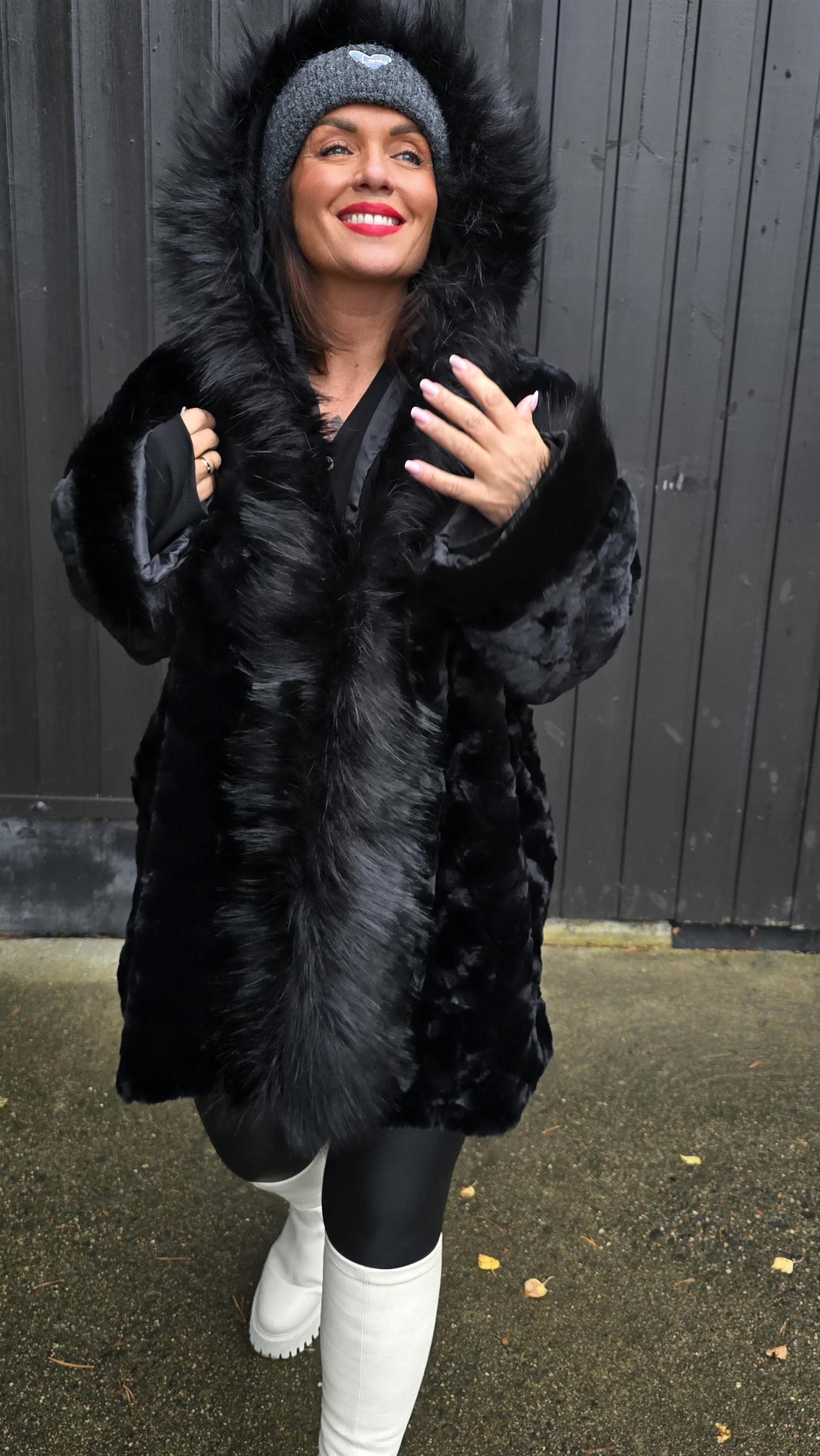 Bianca hette jakke med pels