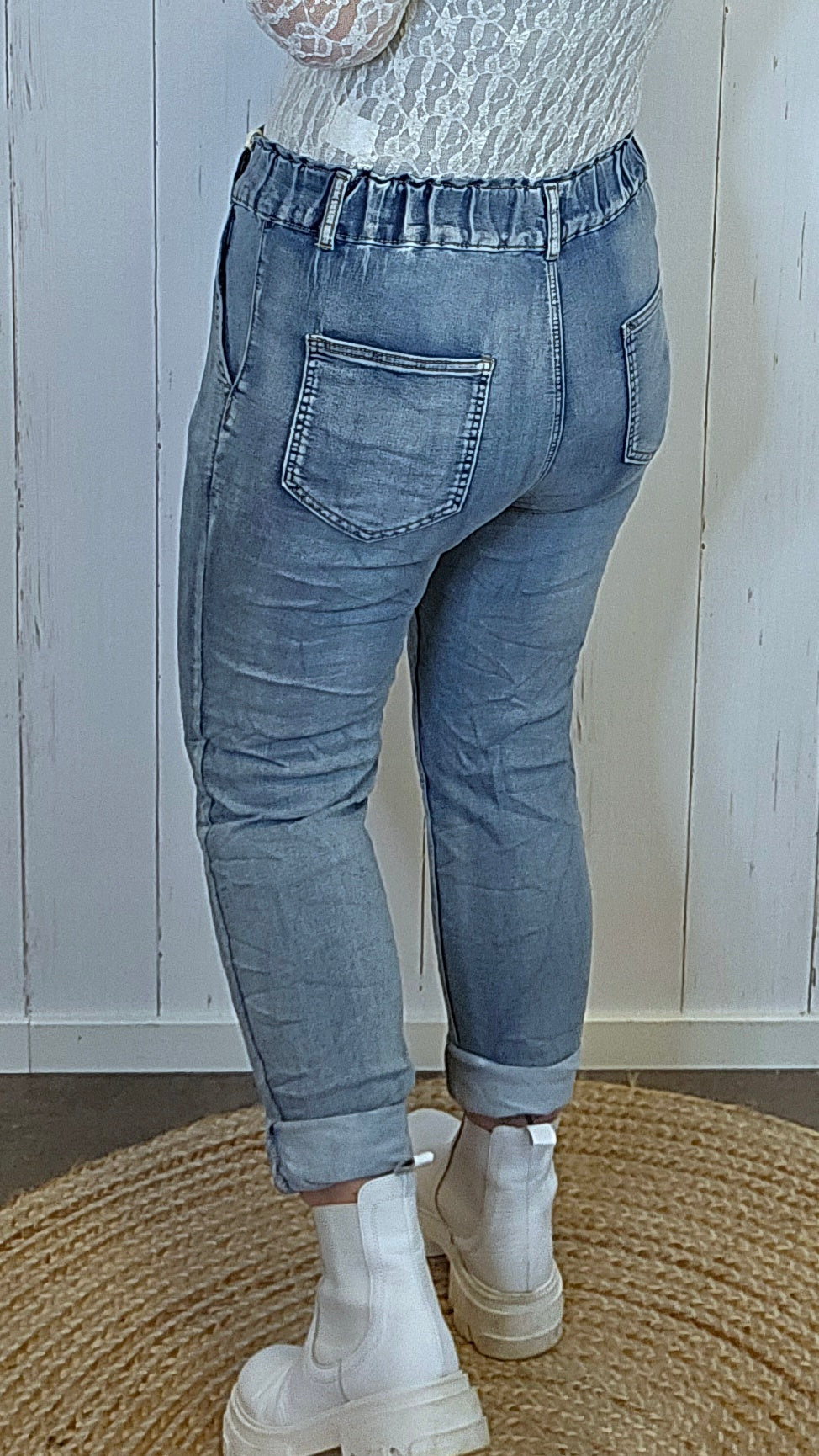 Hayley jeans lys med knapper