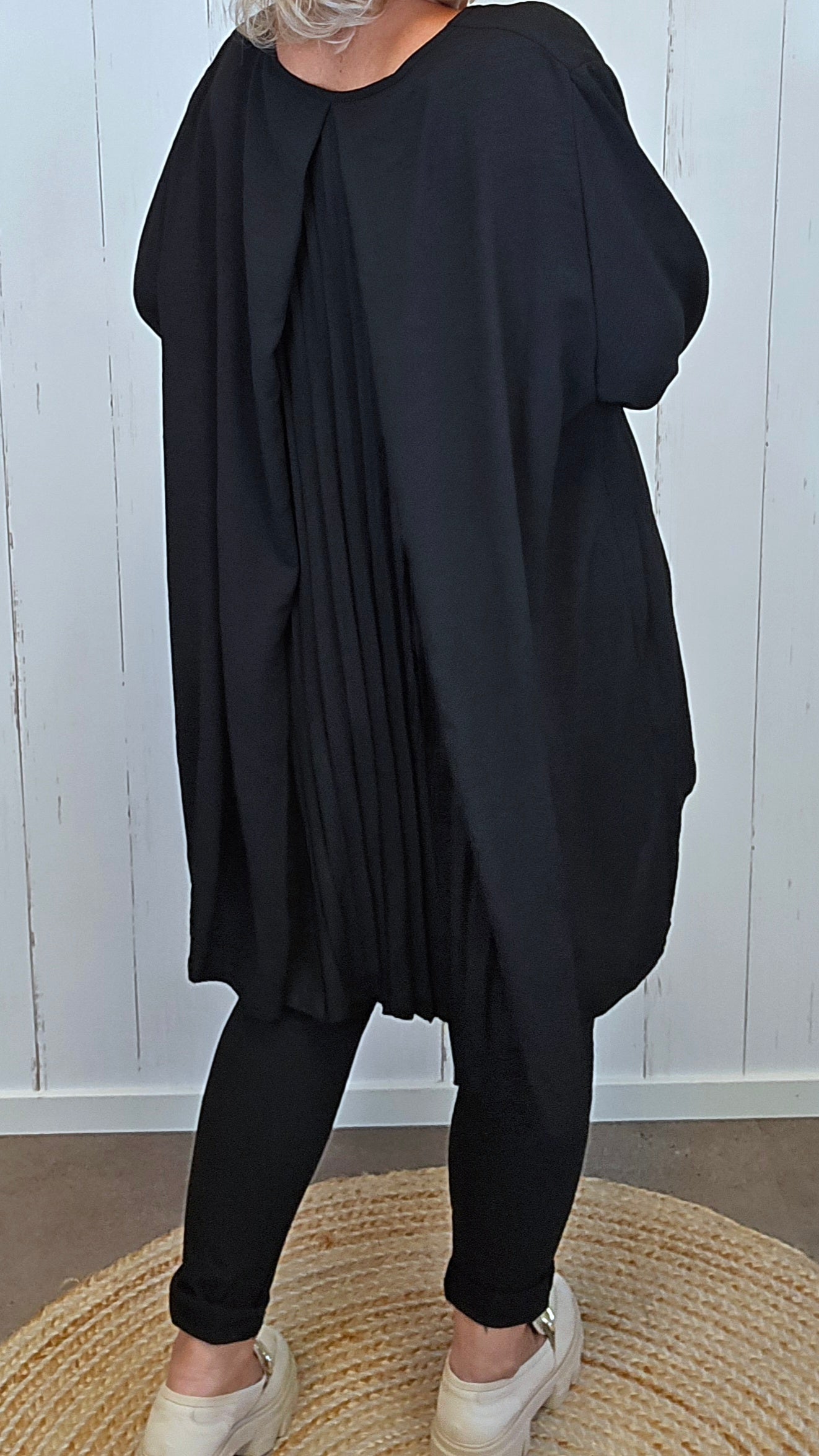 Klara lang bluse svart