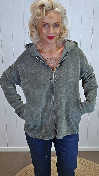 Sofie hettejakke i minikordfløyel kaki