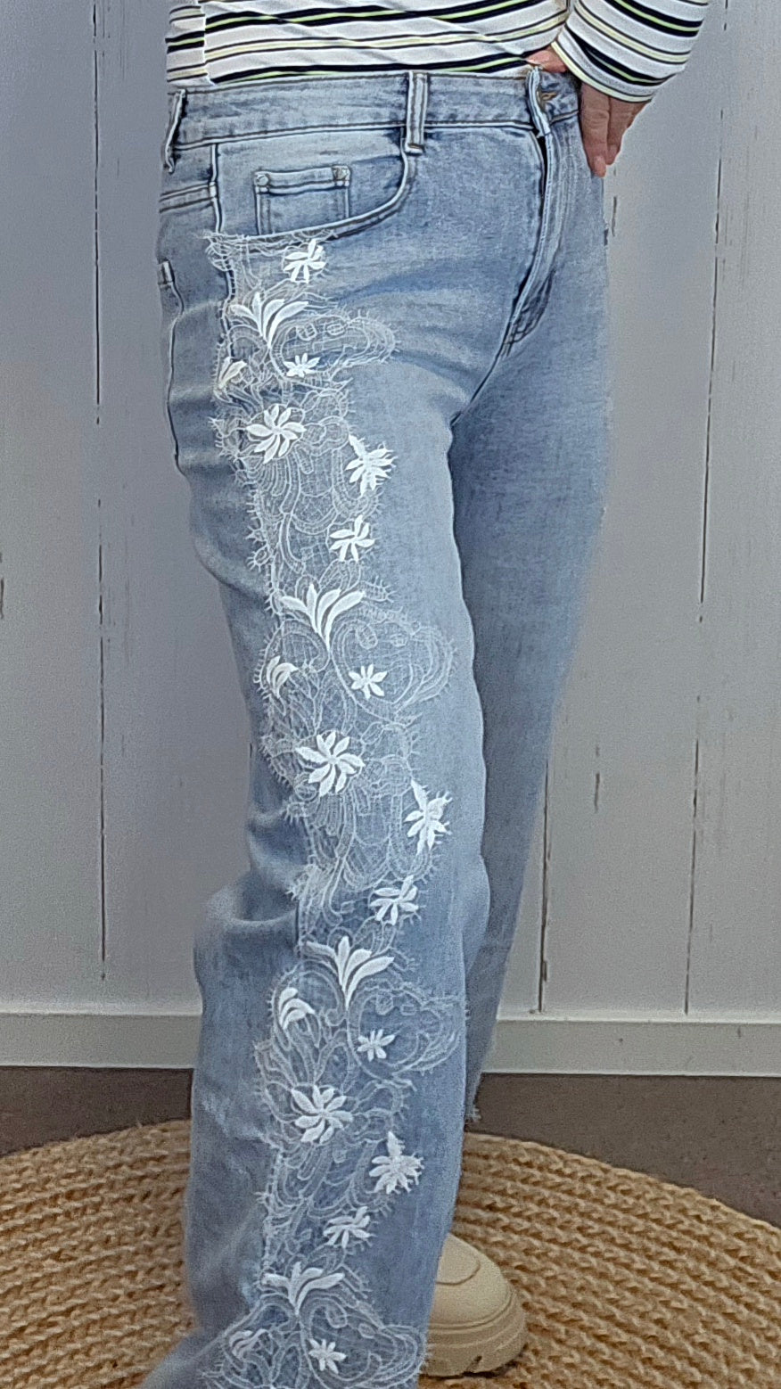 Carol jeans med blonder