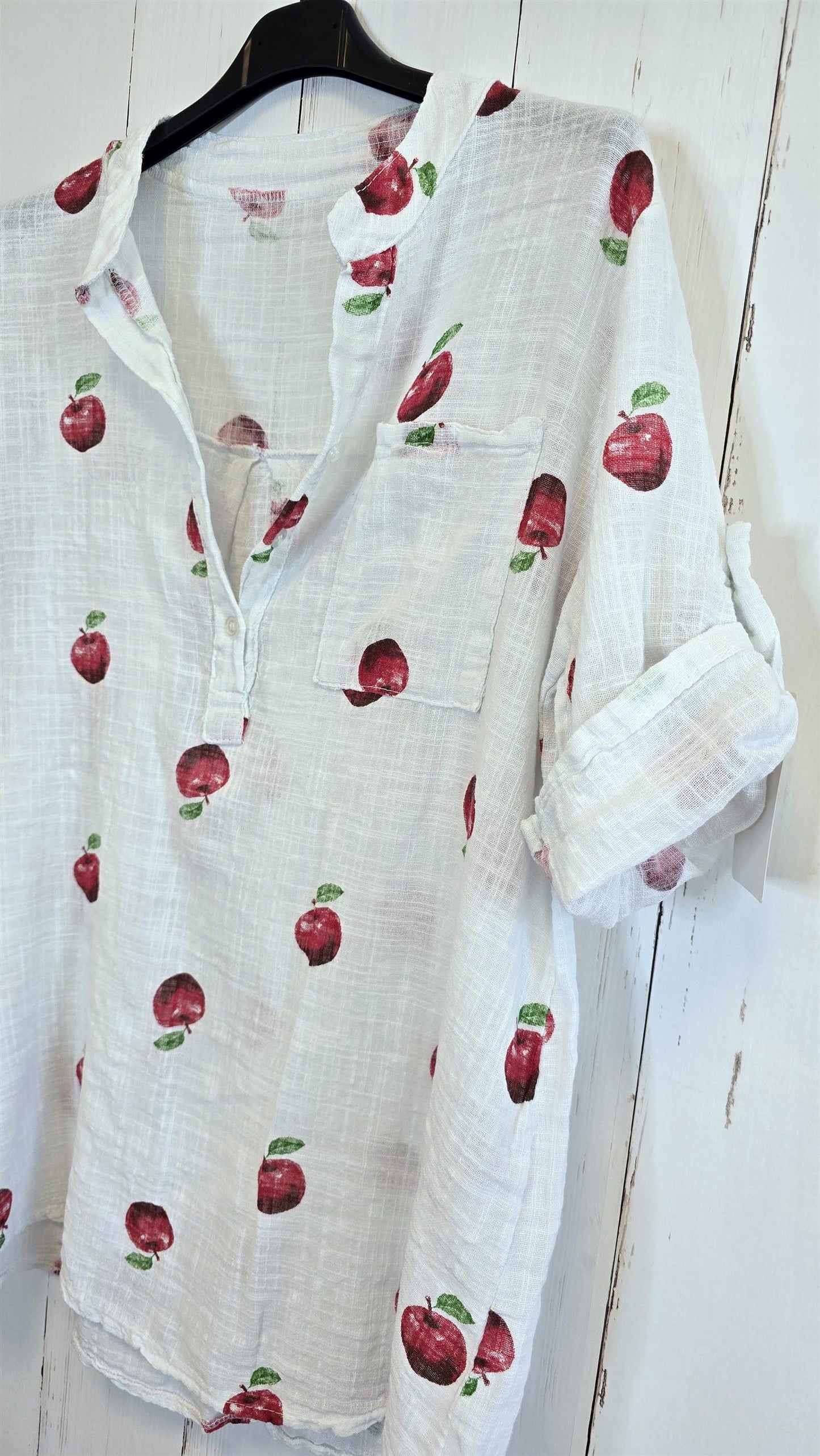 Bluse med epleprint
