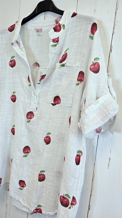 Bluse med epleprint