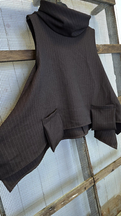 Bella pinstripe vesttopp brun