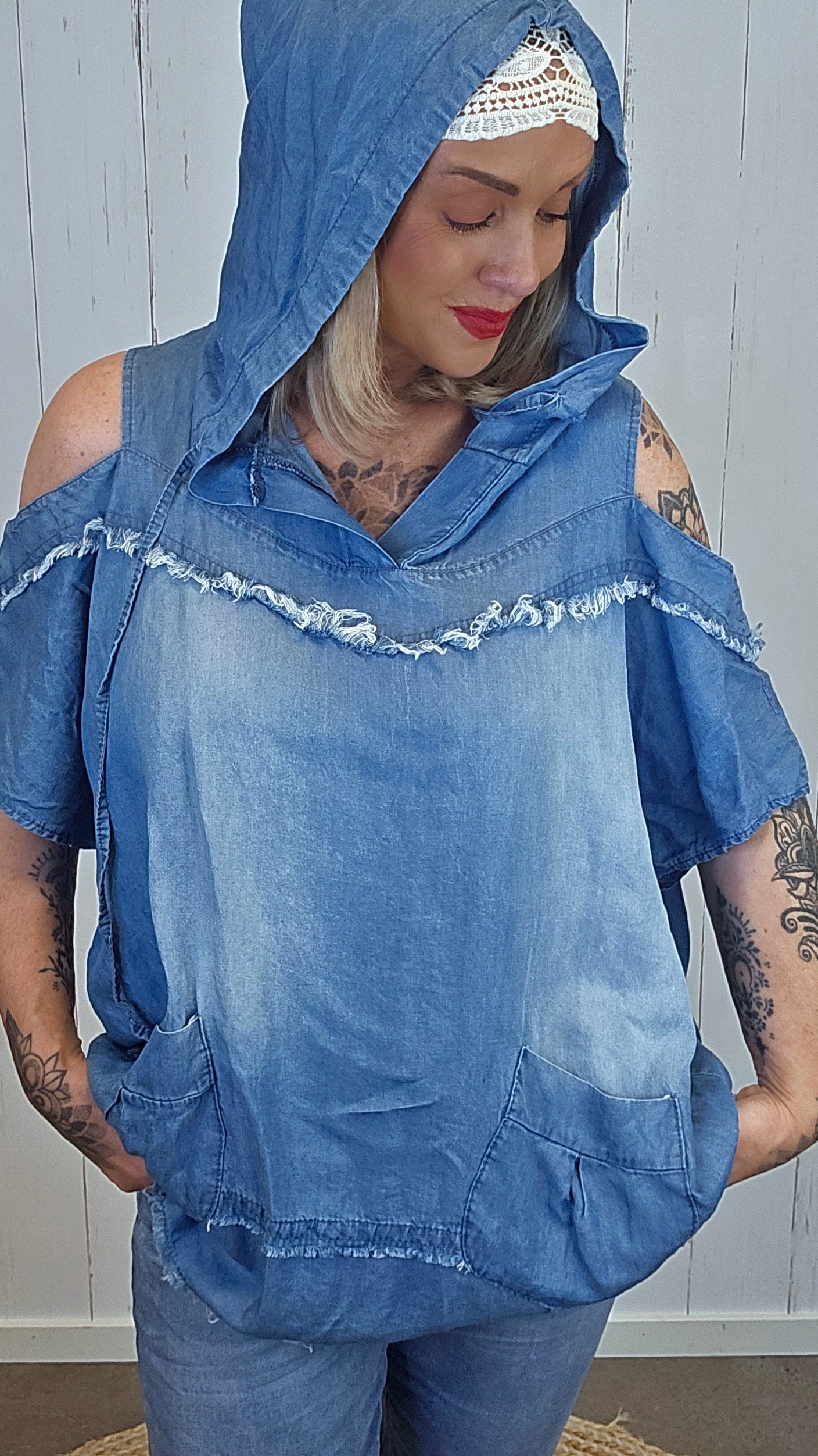 Alice topp med åpen skulder