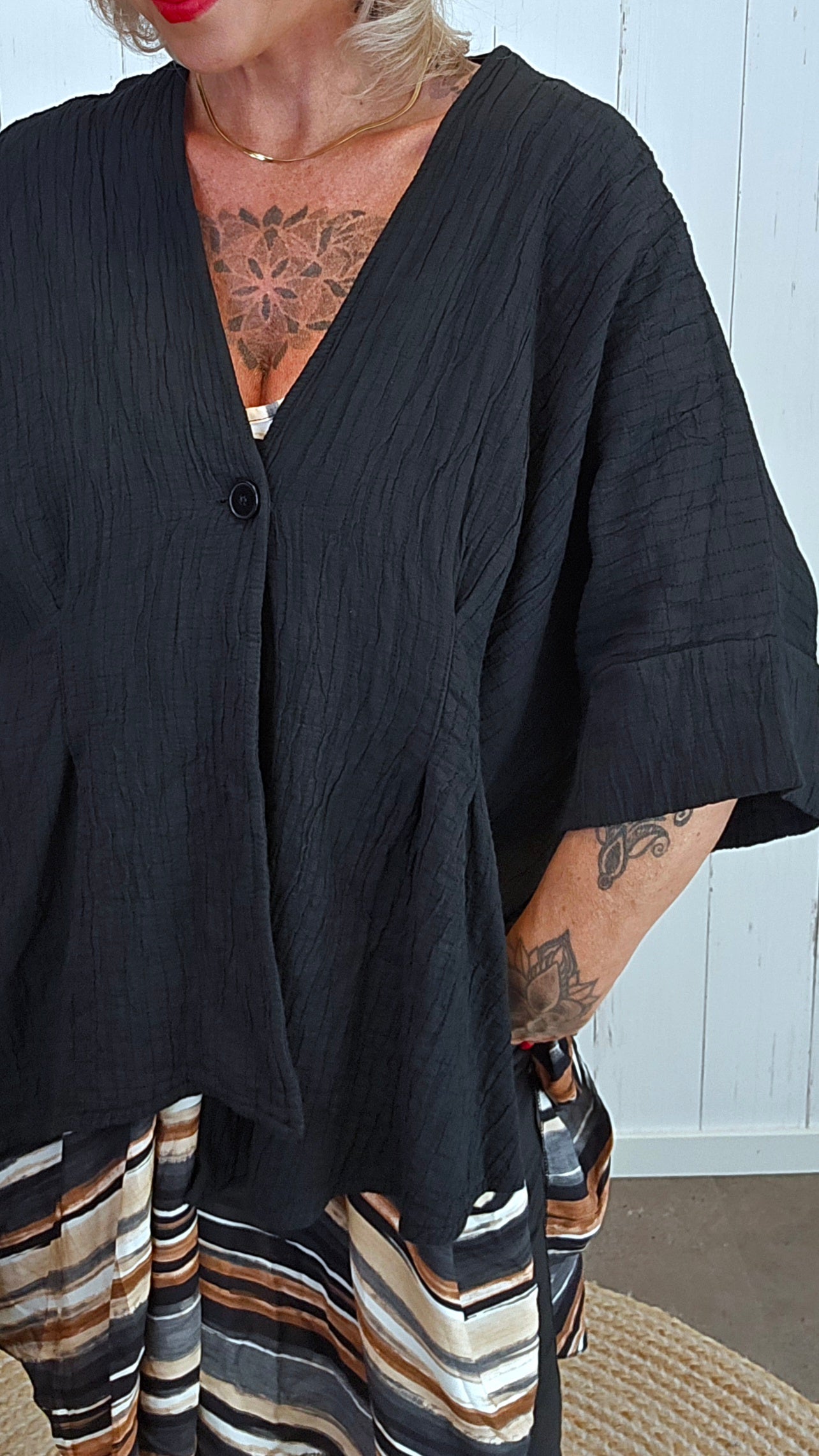 Belinda asymmetrisk jakke svart