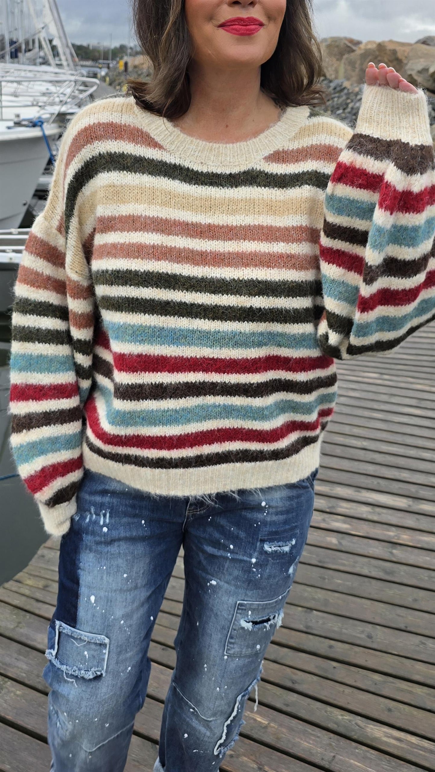 Flerfarget stripete genser beige