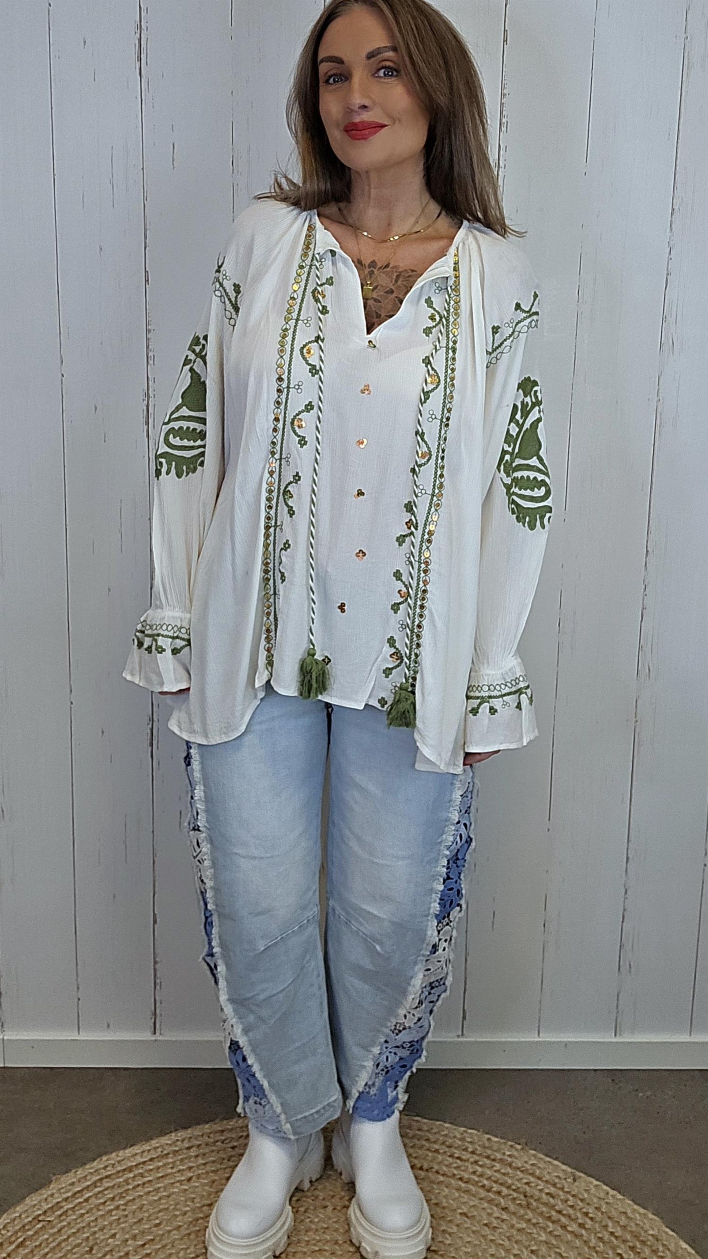 Elvira brodert bluse hvit