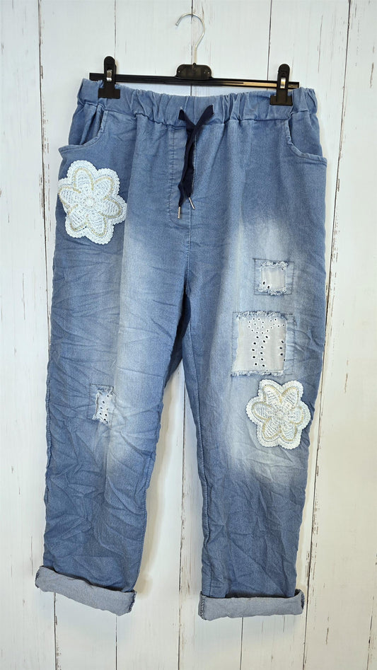 Vilde jeans med detaljer Lys blå