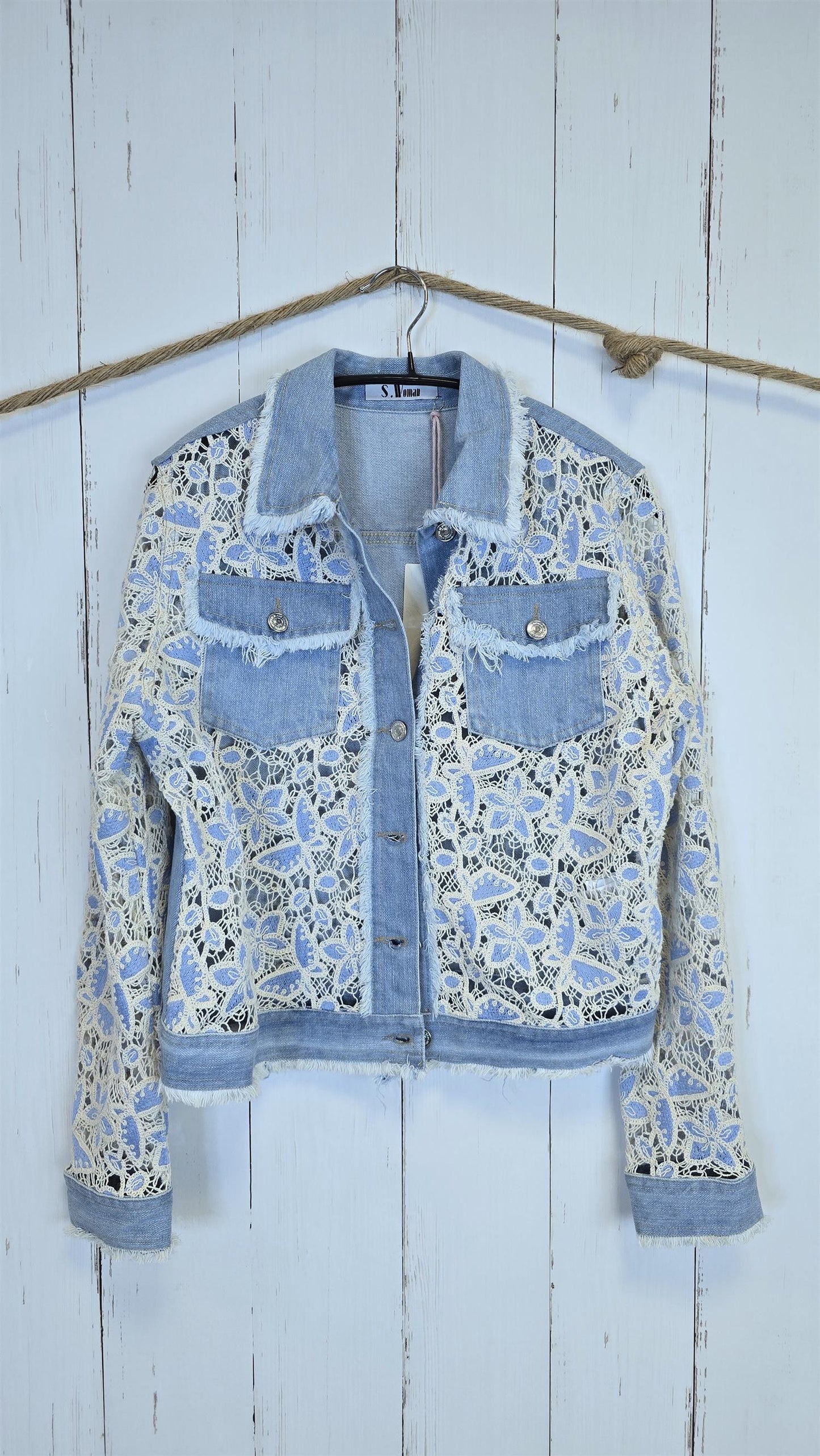 Alma blondedongerijakke lyseblå