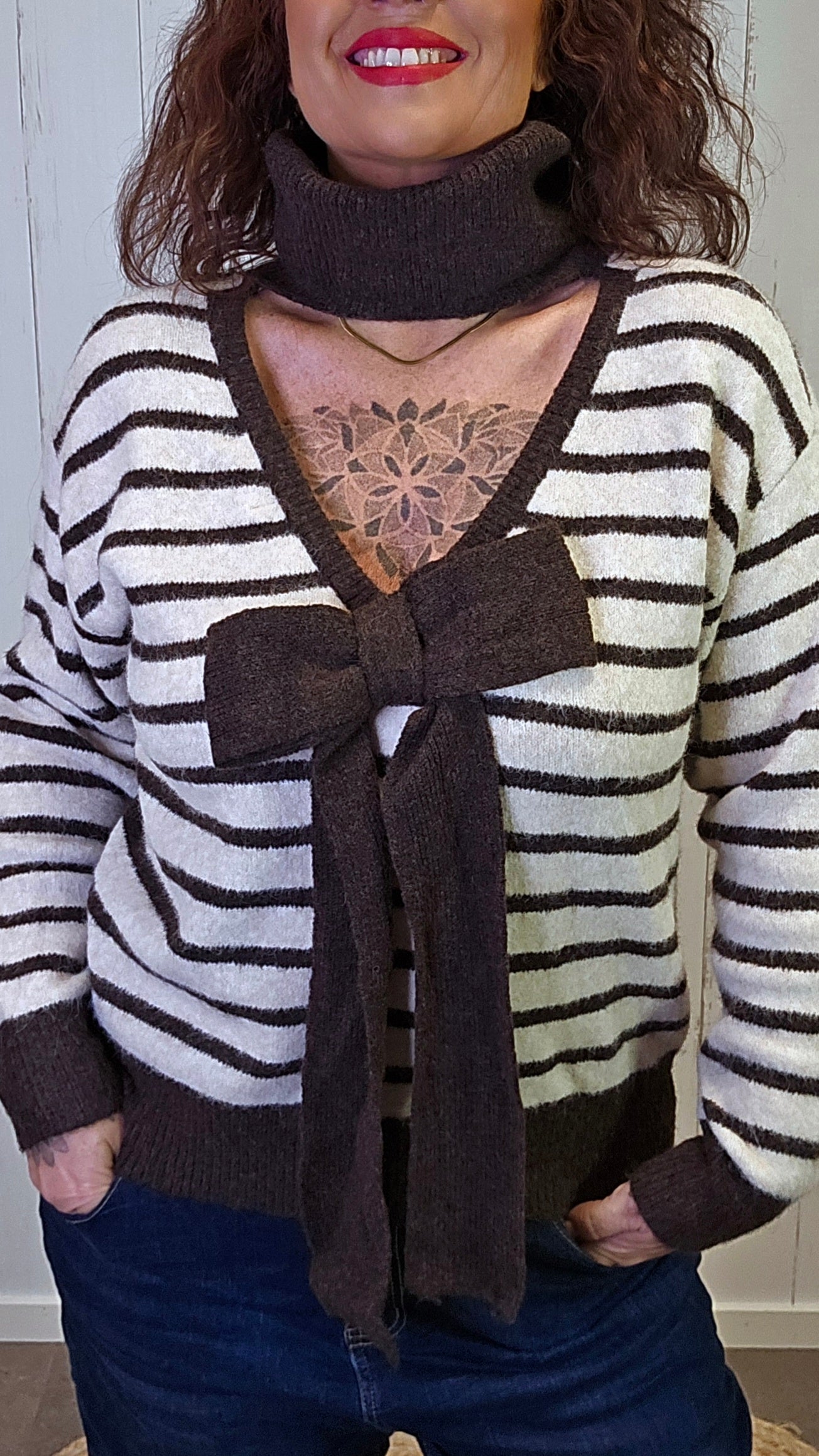 Emma To-i-én Genser Brunstripet