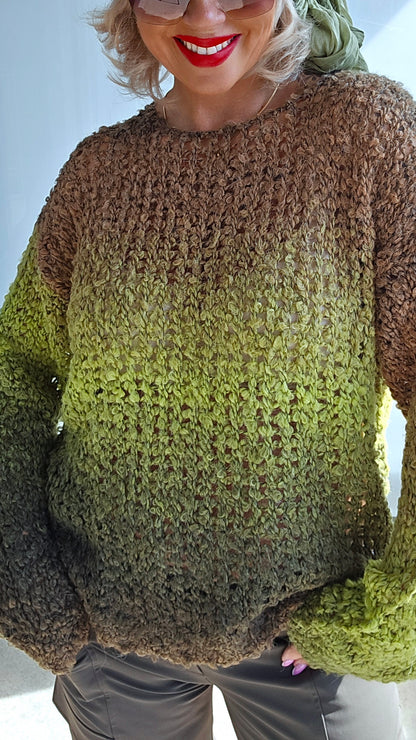 Cozy colour block pullover