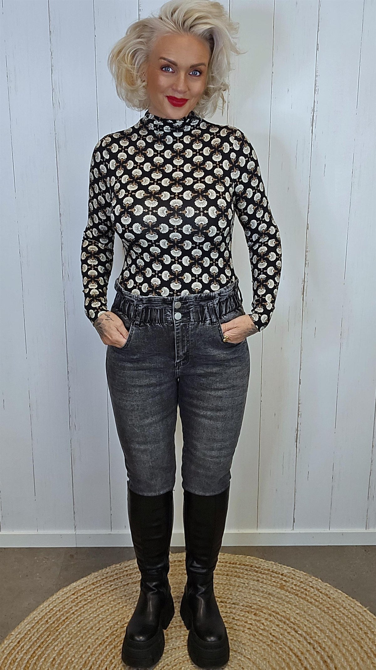 Helena mønstret topp svart