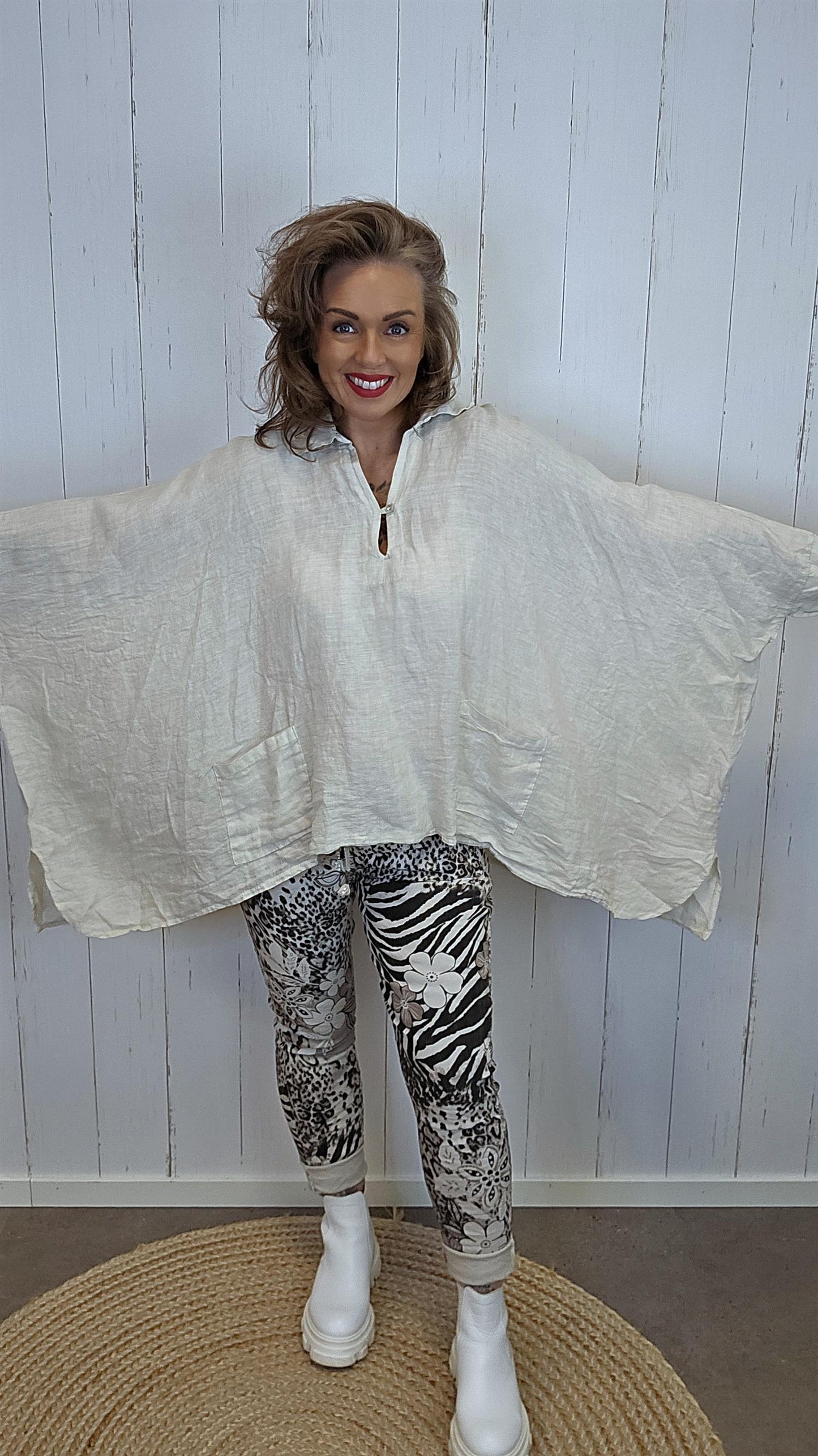 Zara lin poncho bluse beige