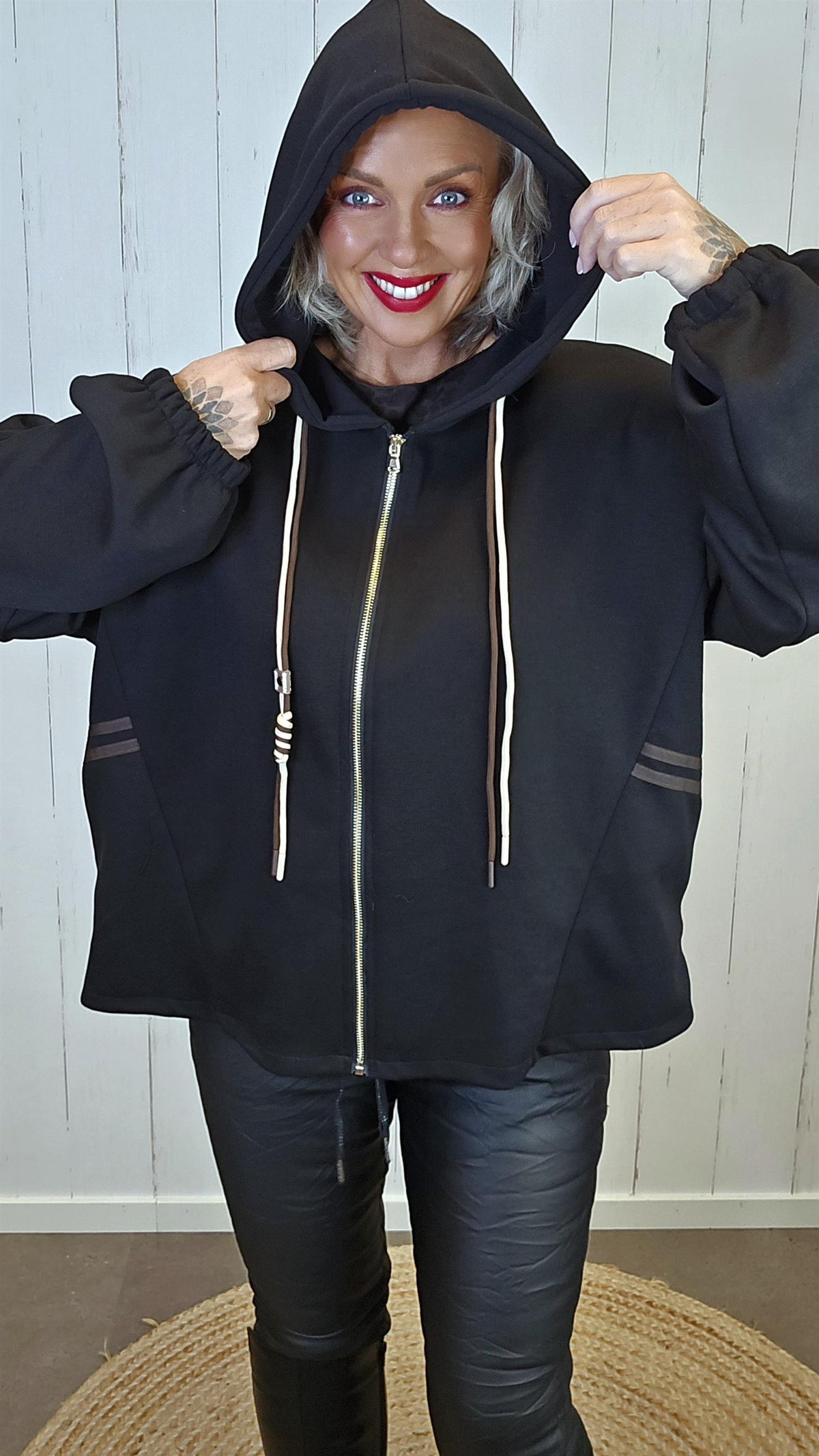 Sandra hettejakke Svart