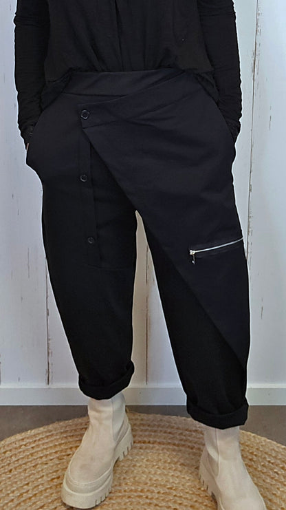 Kaia stretchy bukse med omslagsdetaljer