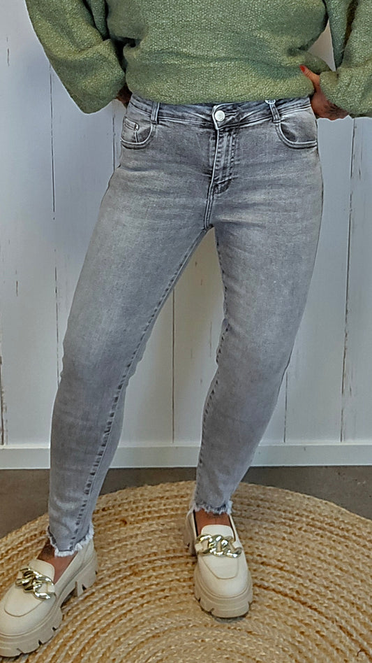 Amalie slim jeans slitt grå