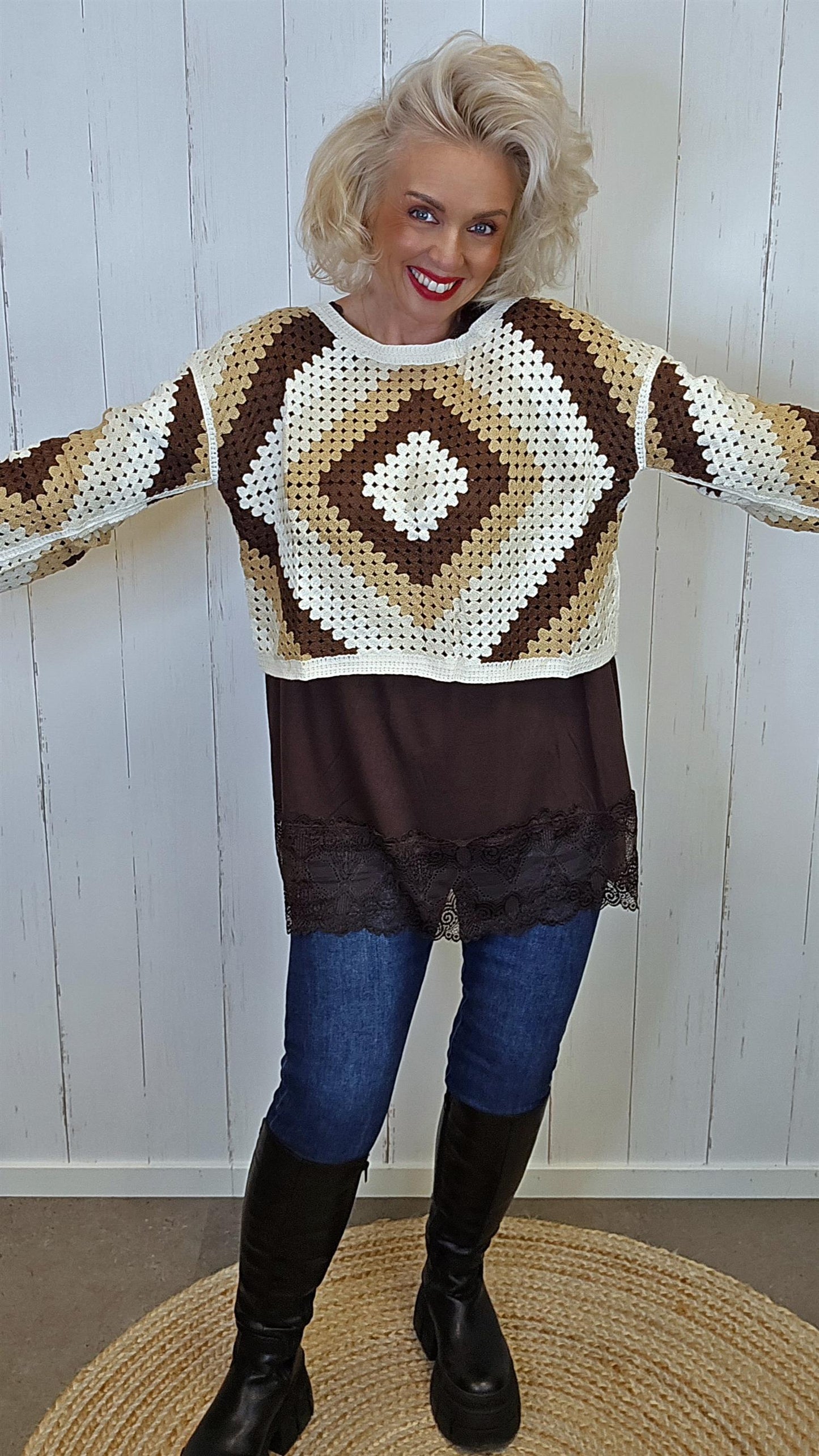 Helle heklet genser brun