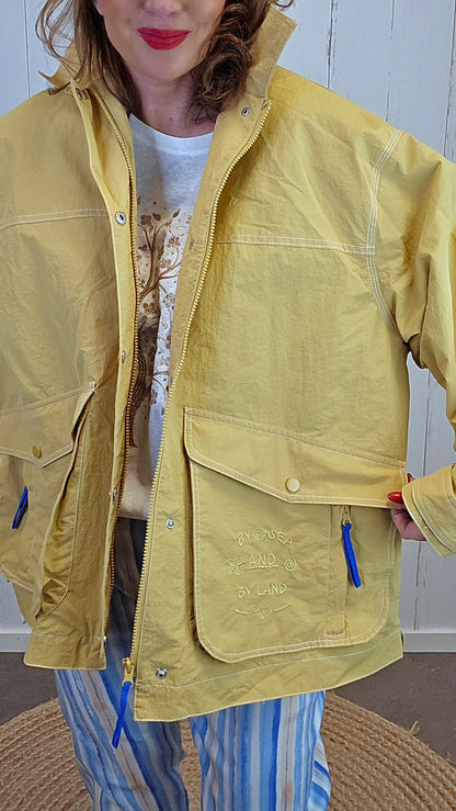 Inga jakke sennepsgul