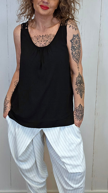 Julia blondetopp svart