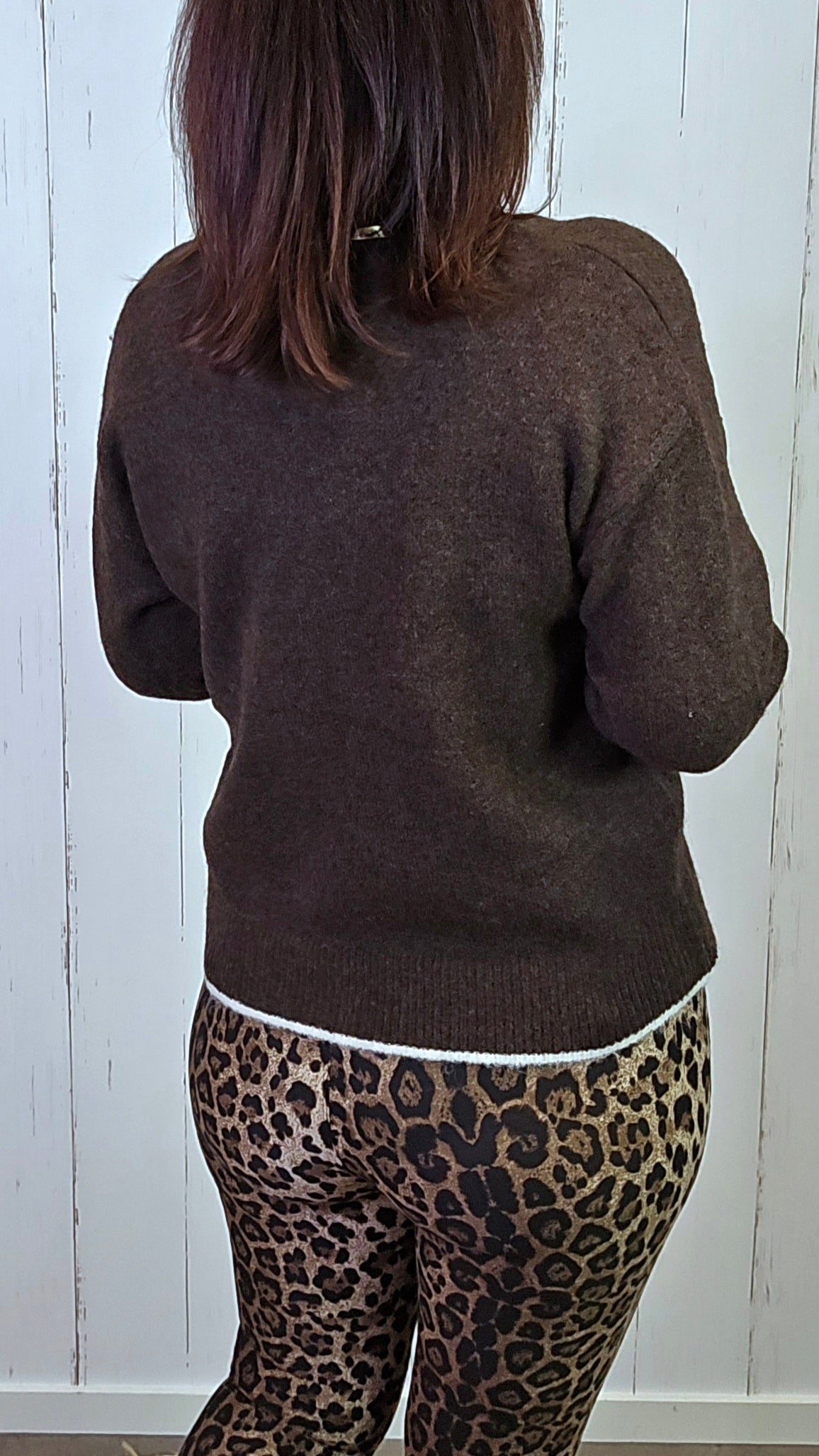 Elvira LoveYourself Genser Brun