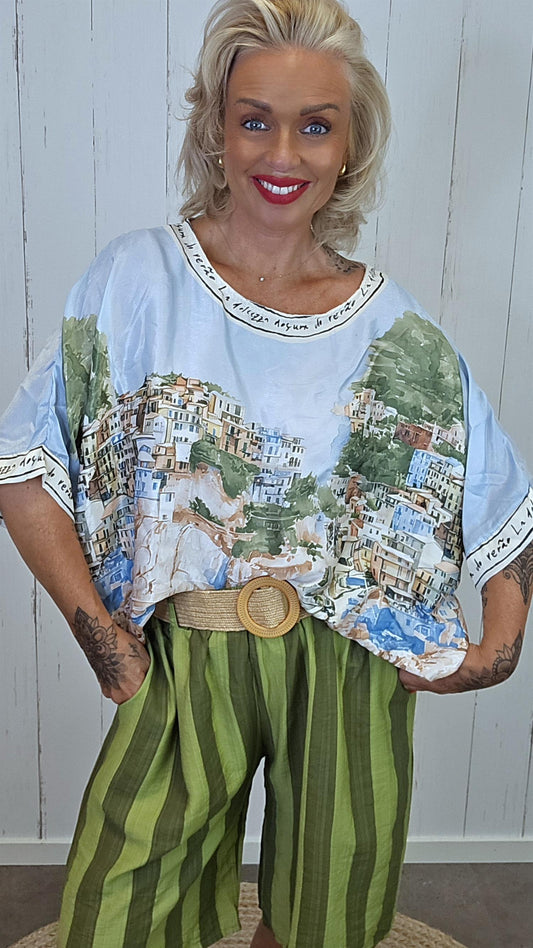 Nina topp med landskapsprint blå