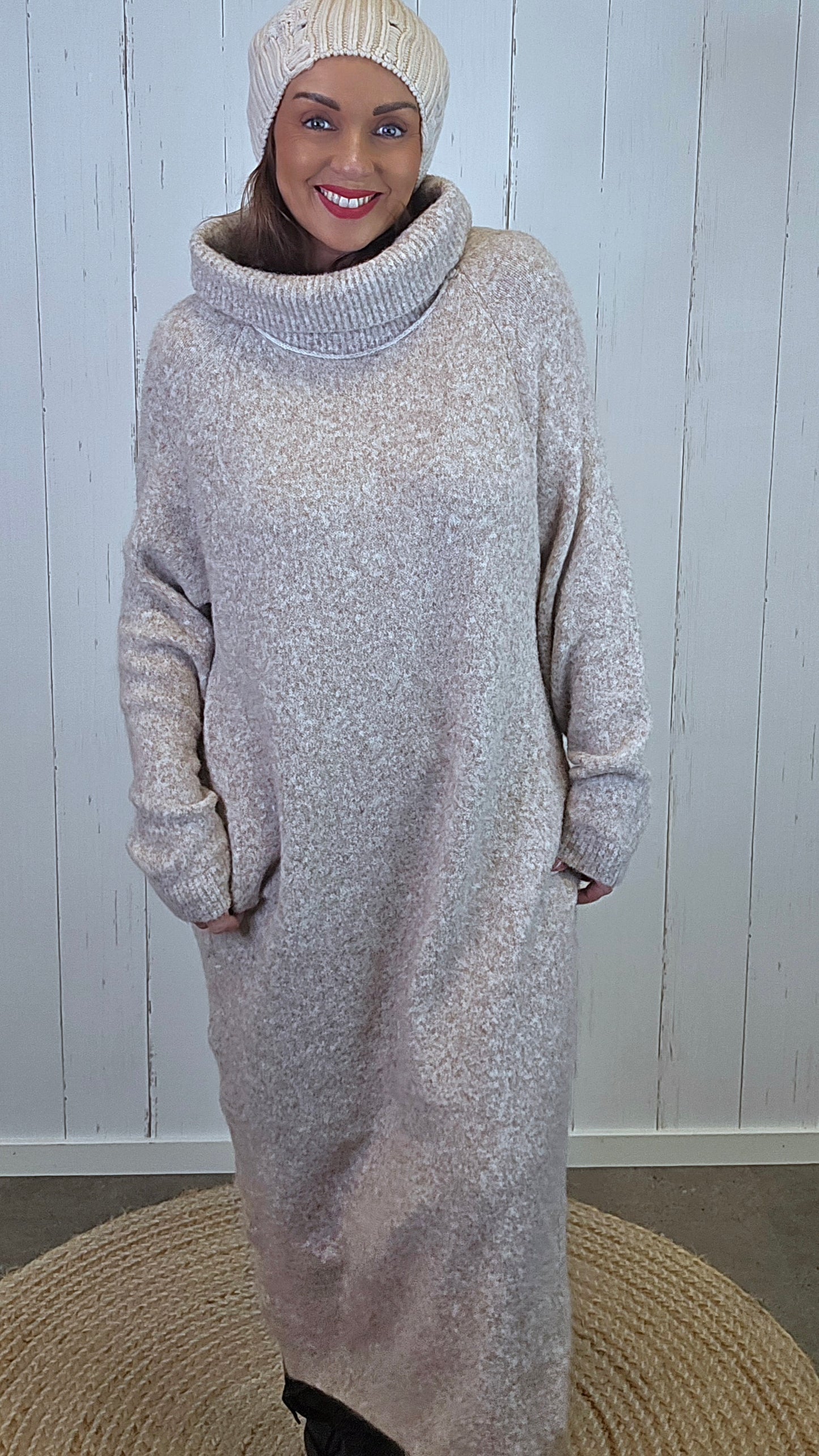 Anne Strikkekjole Beige