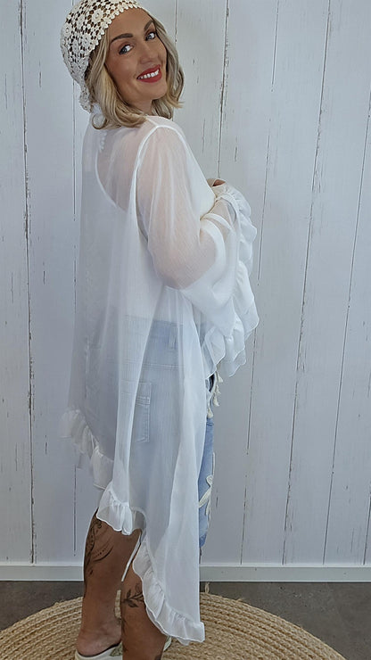 Elegant chiffontopp med volanger hvit