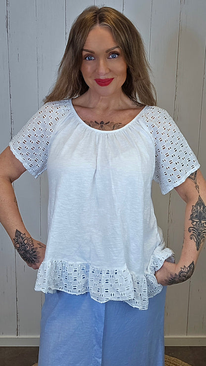 Camilla topp med blonder Hvit