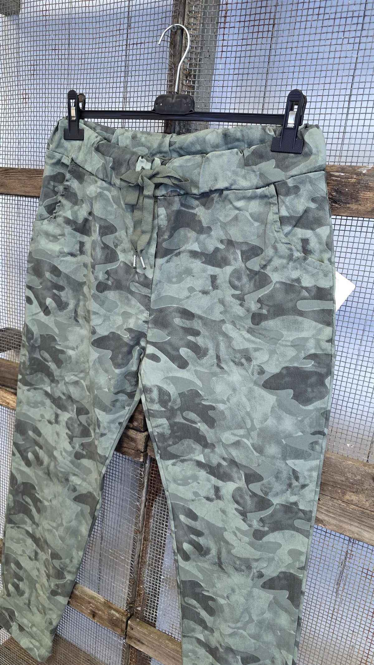 Tuva camo bukse str 40-46