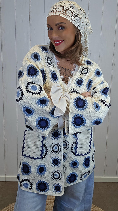 Cassandra crochet jakke blå