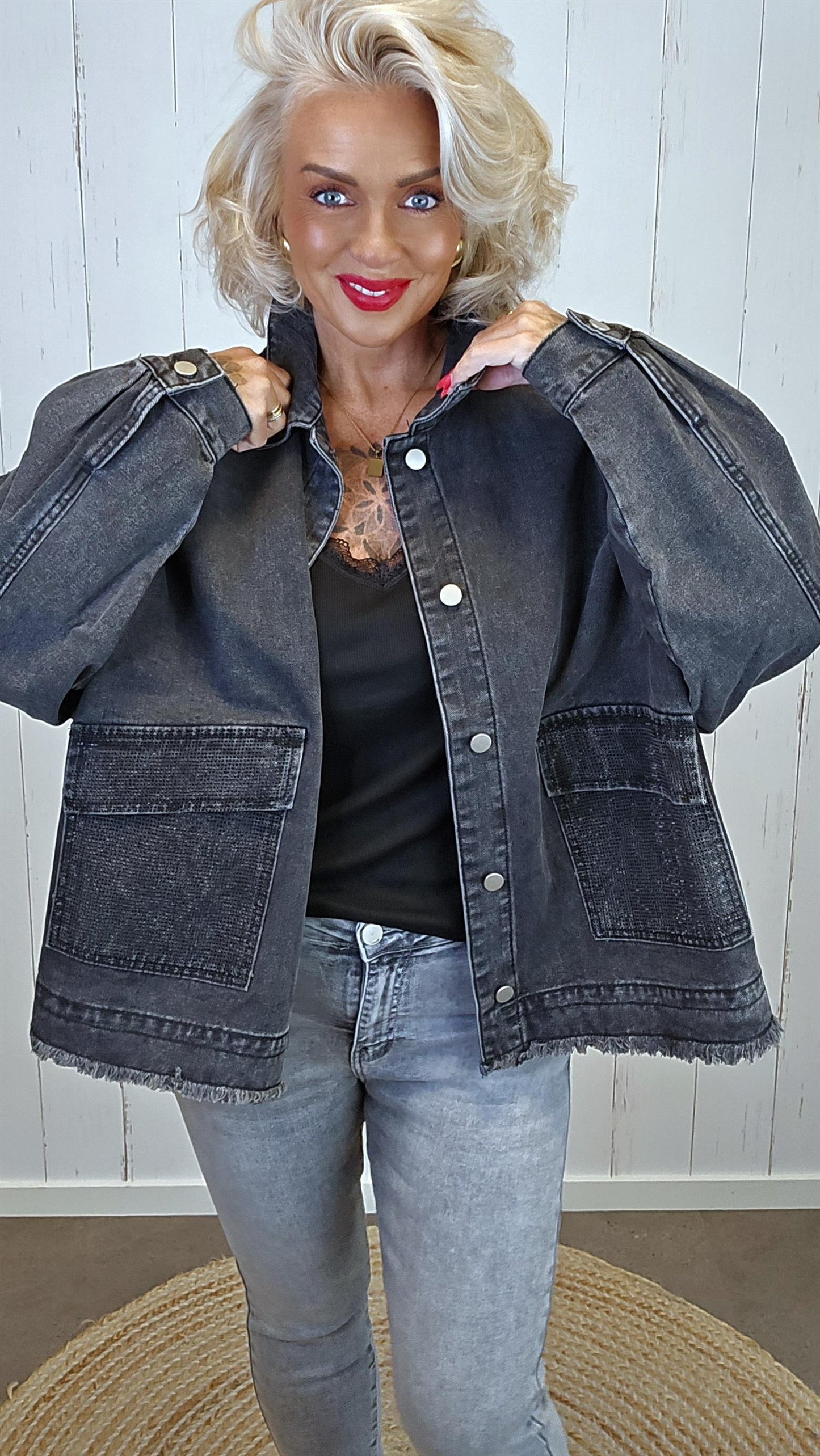 Iben denim jakke gråsvart