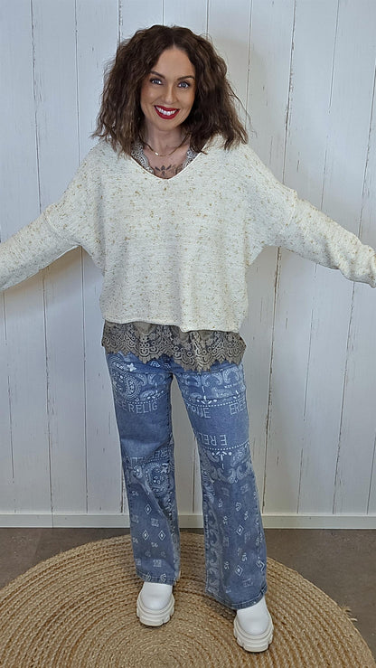 Elina strikkegenser med V-hals