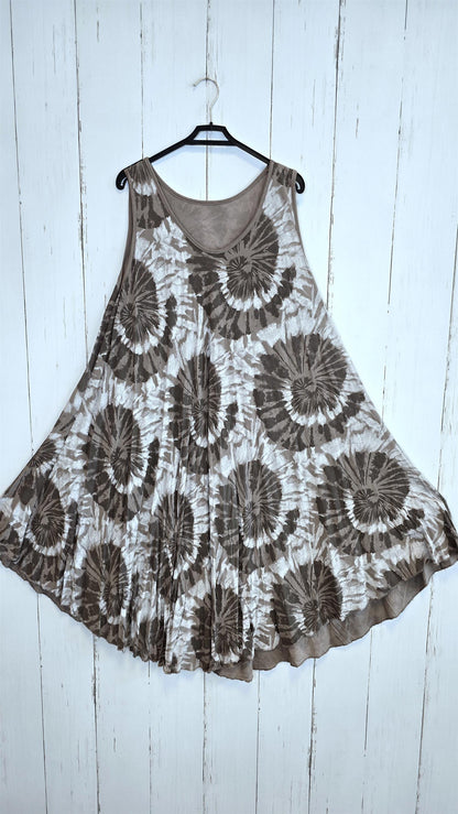 Tie dye viskosekjole taupe