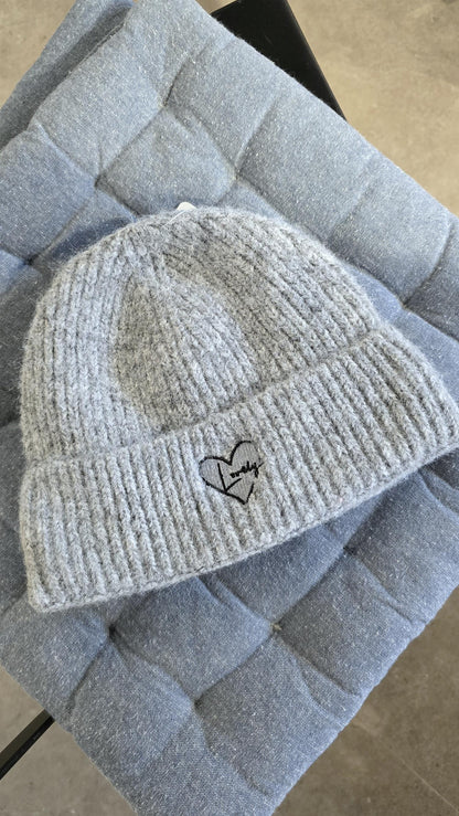 Love Beanie lysegrå