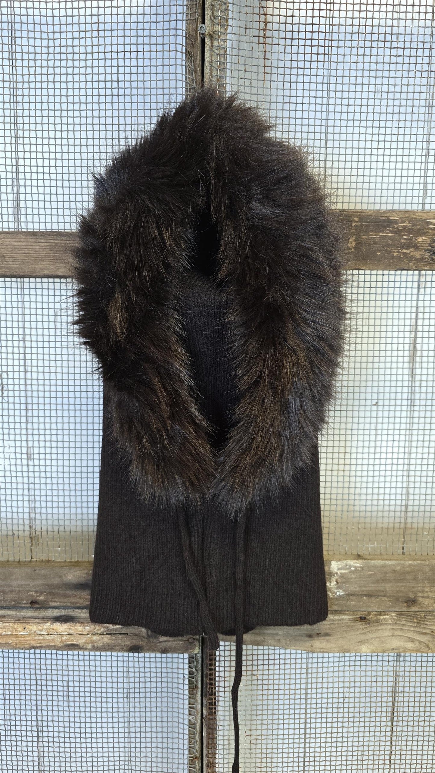 Balaclava hette med pels brun