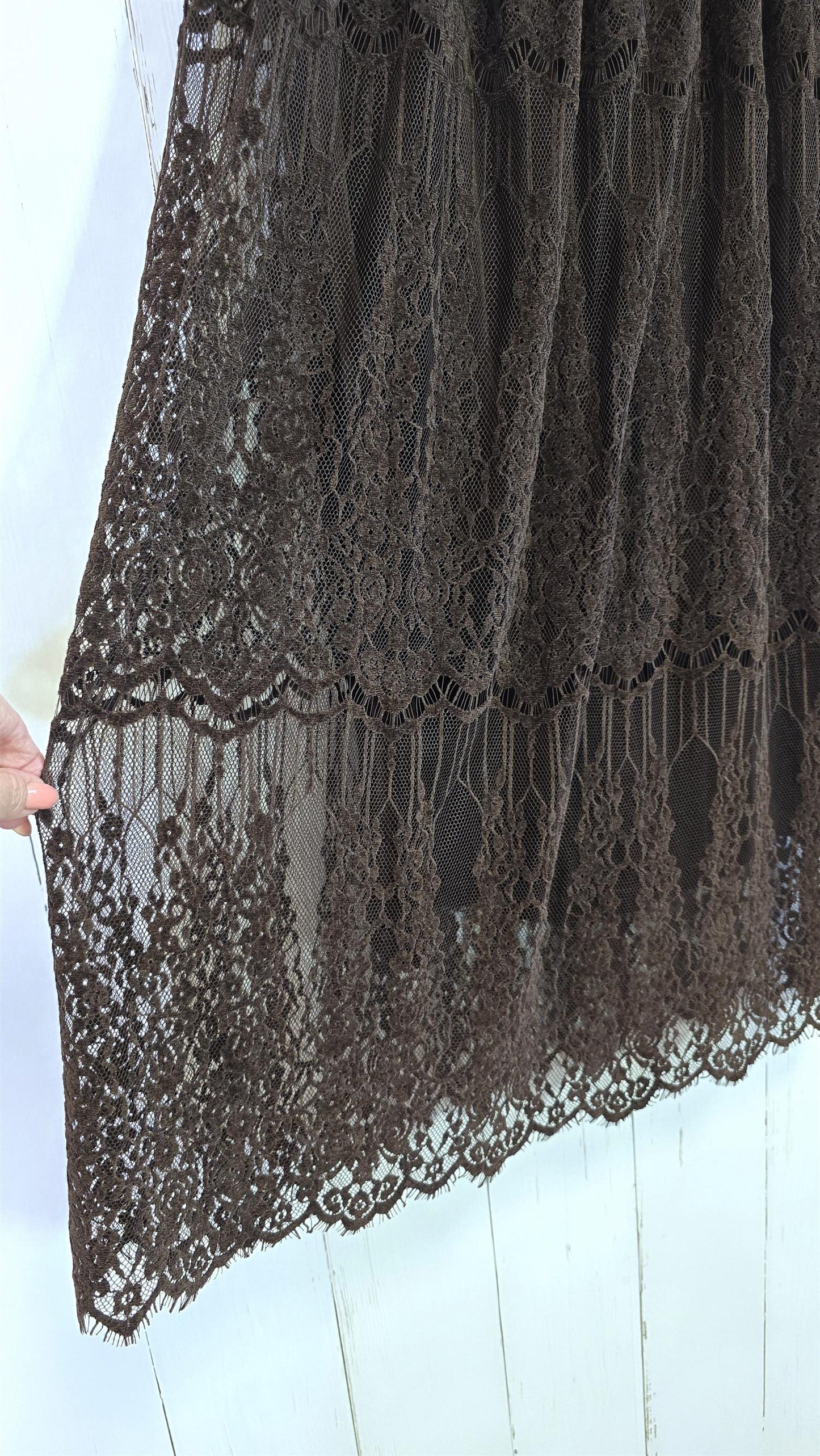 Ellen blondeskjørt mørk brun