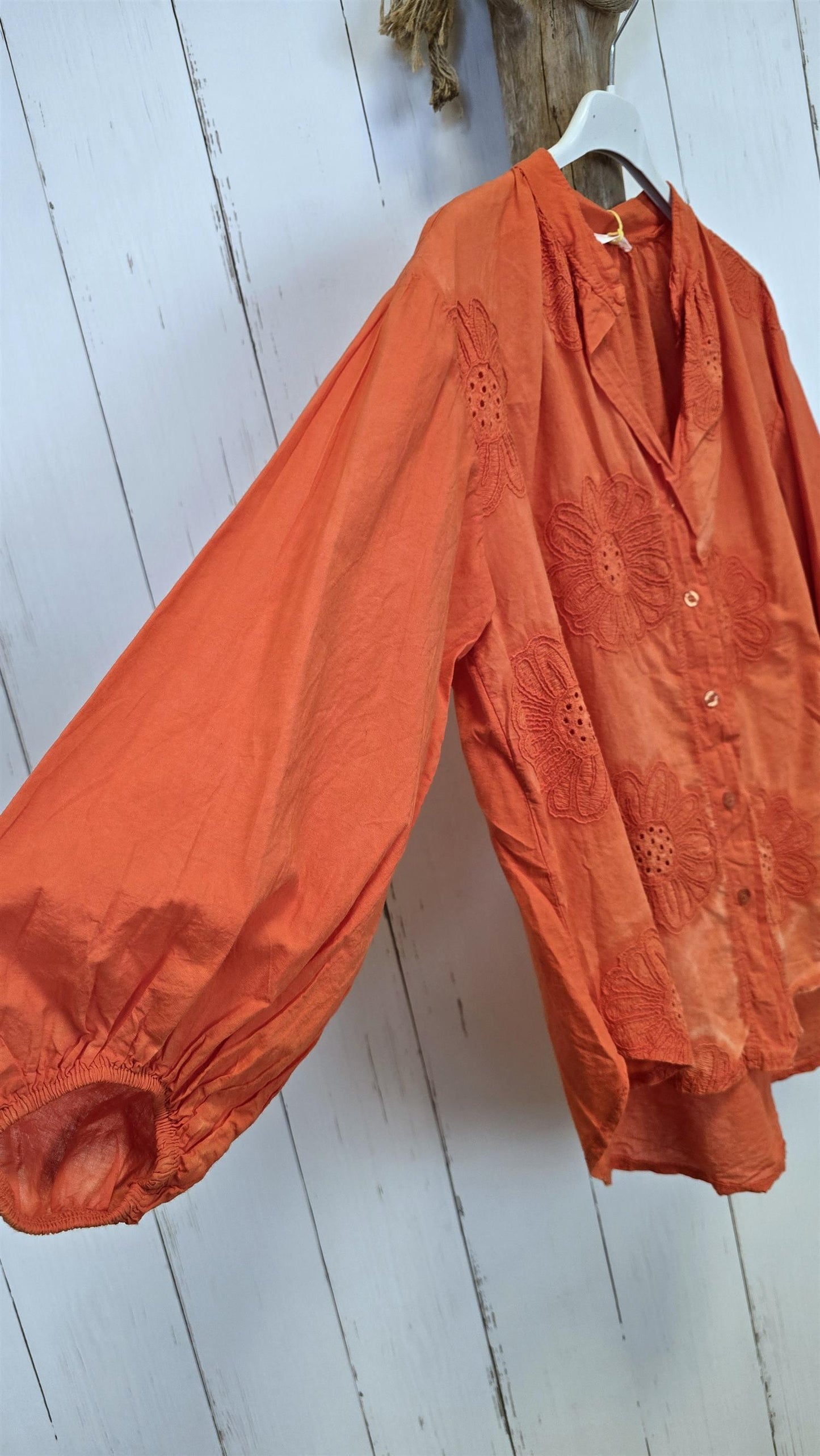Elin brodert bluse orange