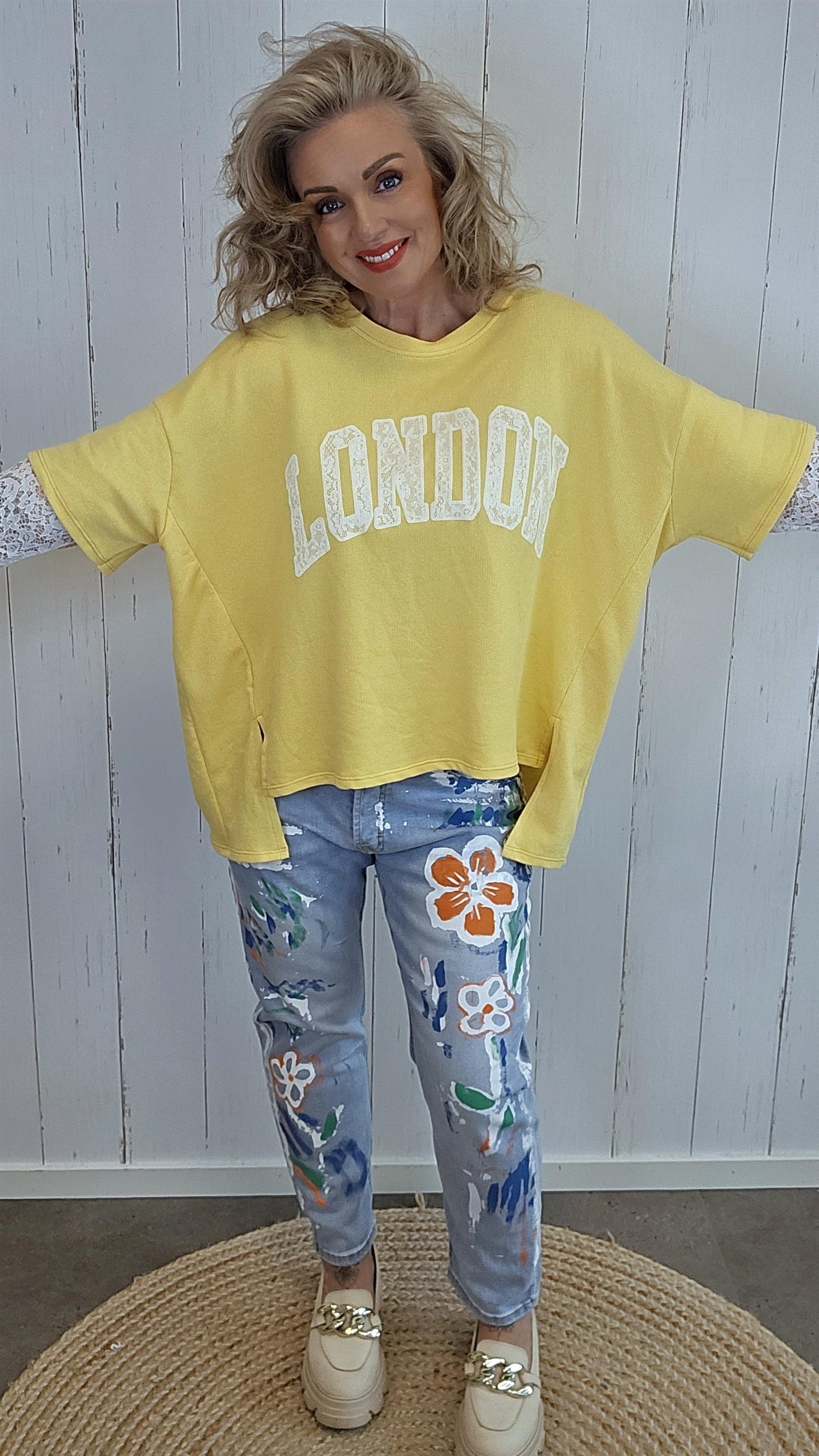 Birka oversized topp mørk gul/hvit