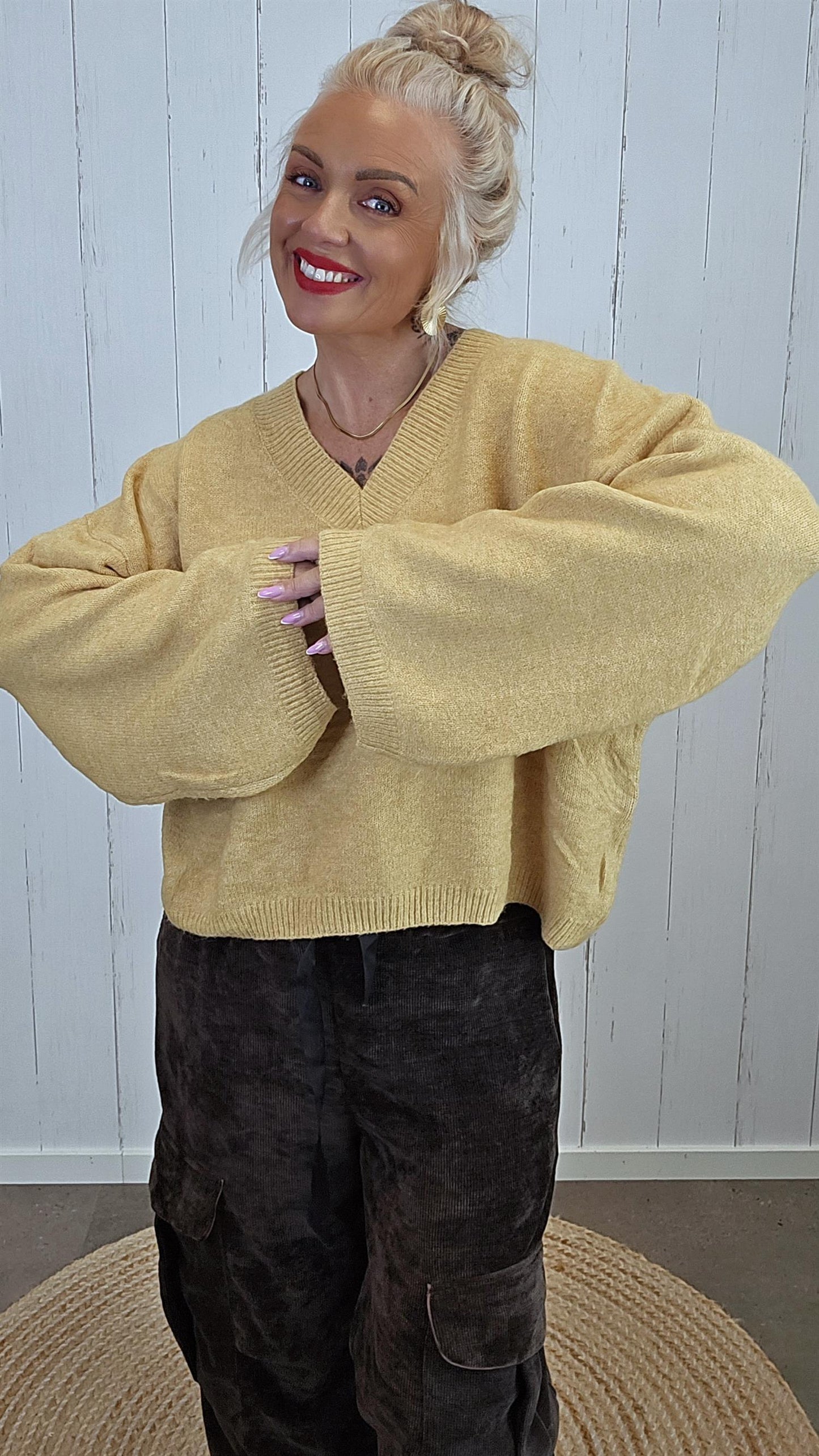 Annika strikketgenser Gul