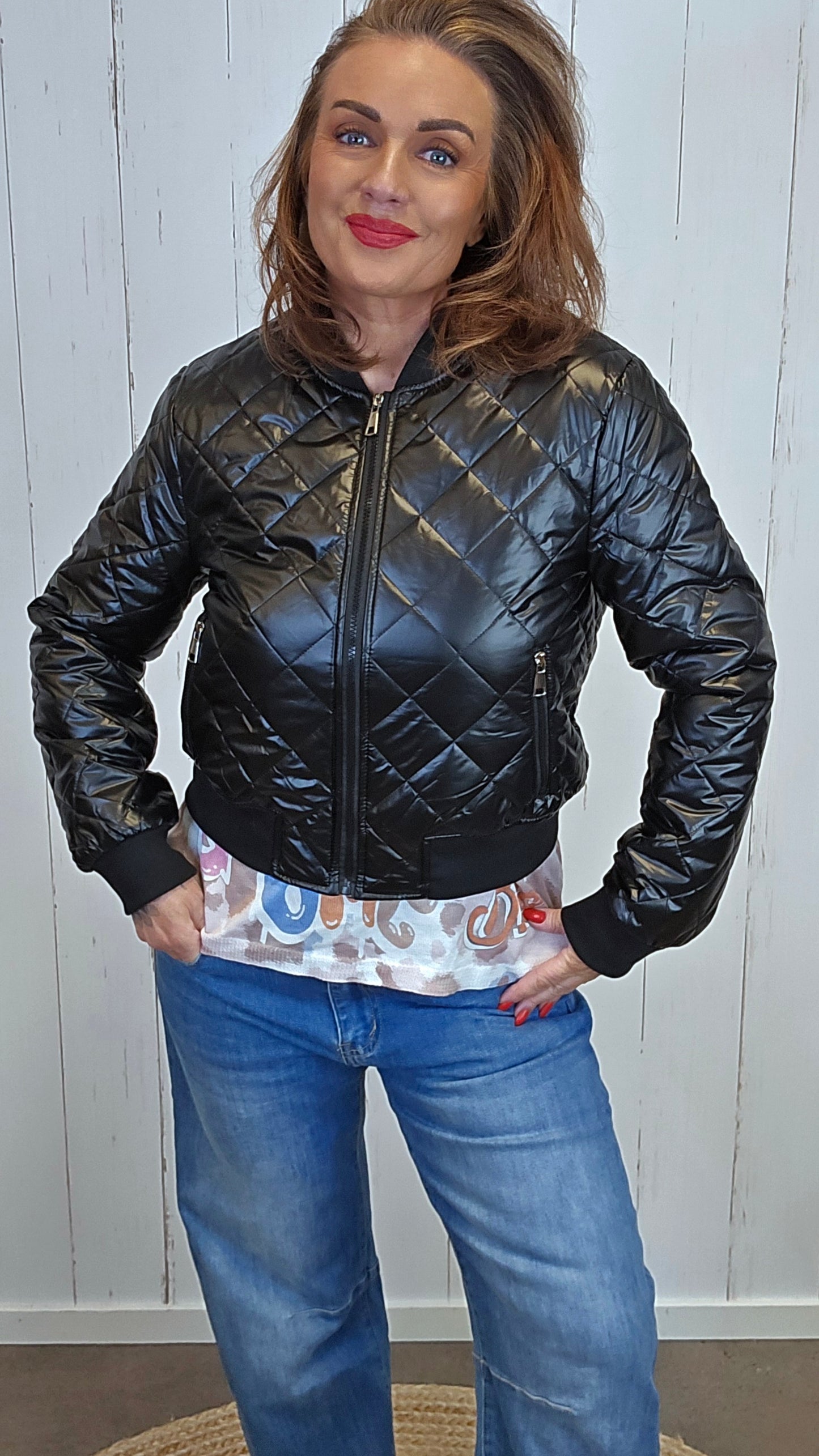 Tara quiltet jakke svart