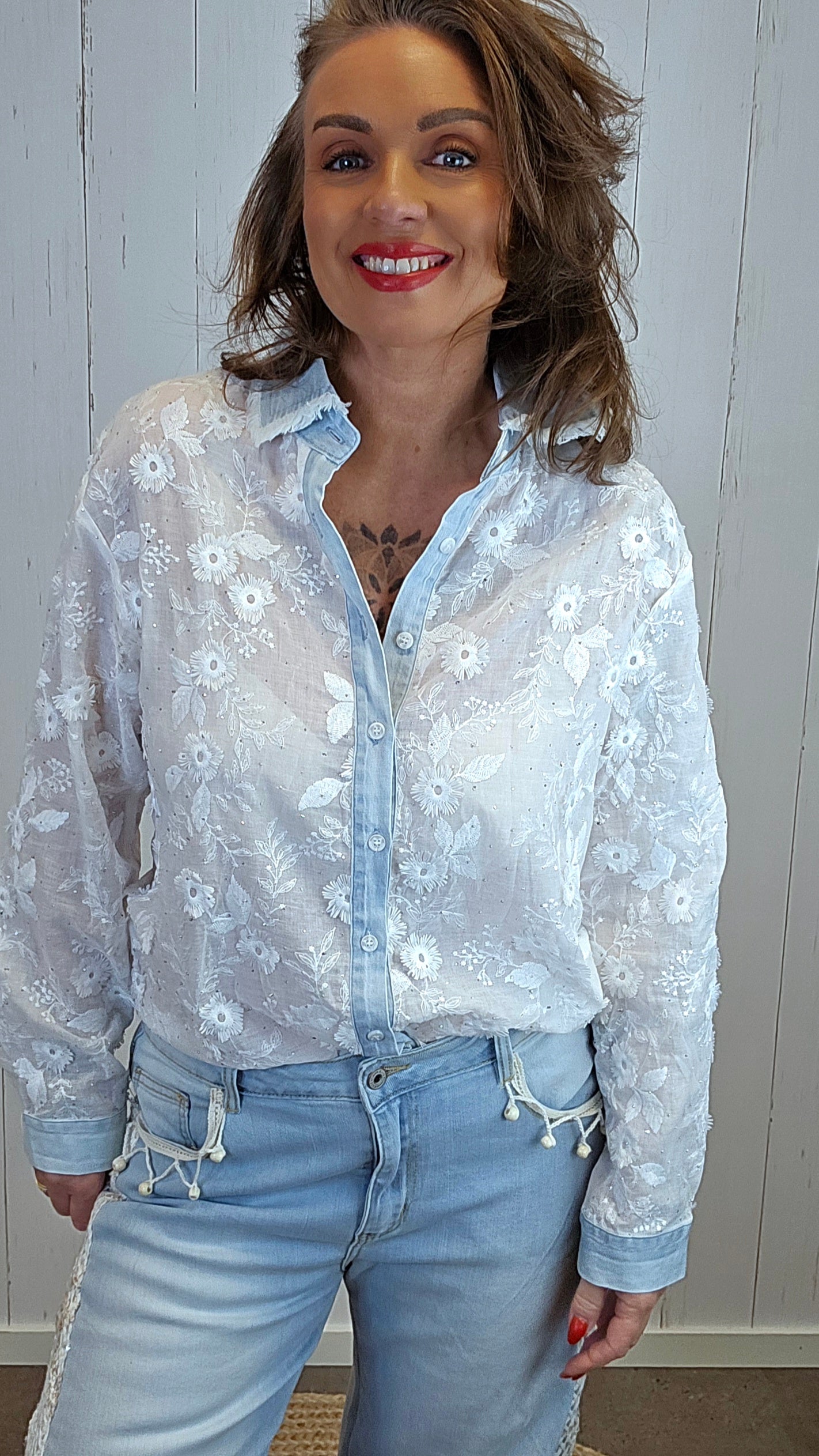 Amanda blondeskjorte hvit/blå