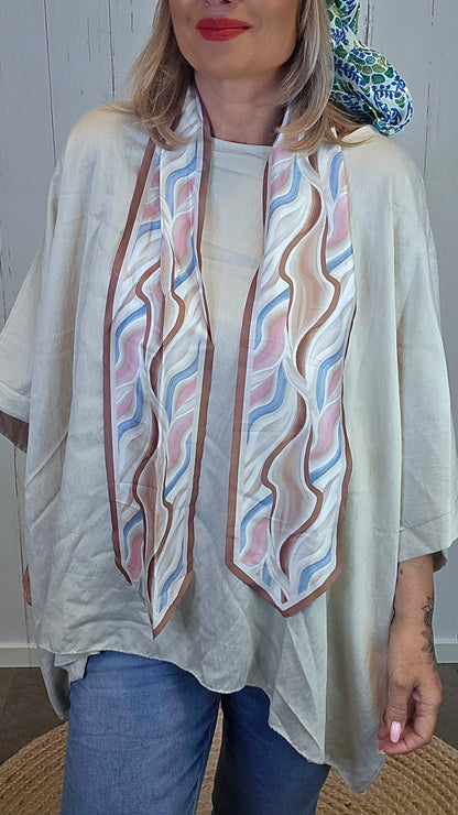 Poncho topp med skjerf beige