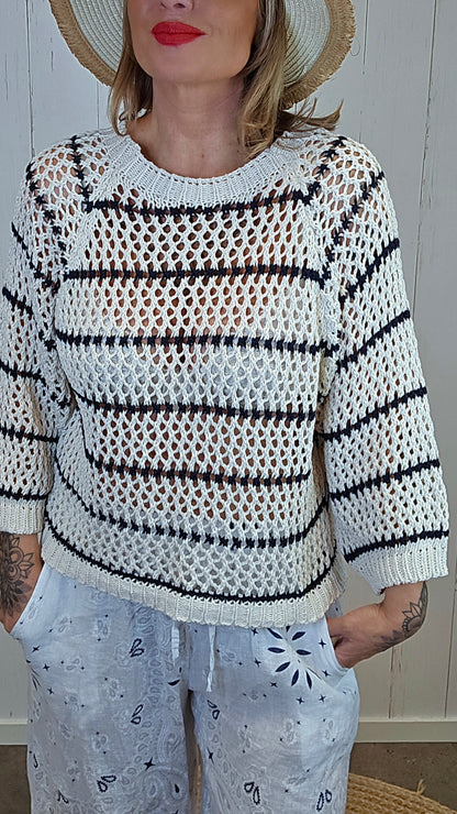 Luna strikkegenser med hullmønster beige
