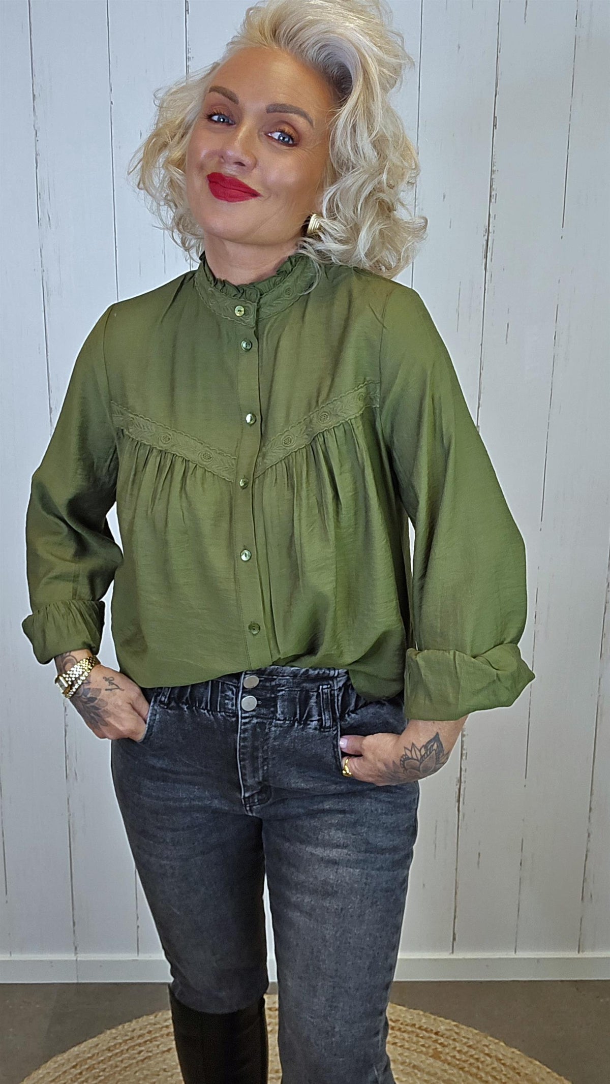 Anne skjorte oliven