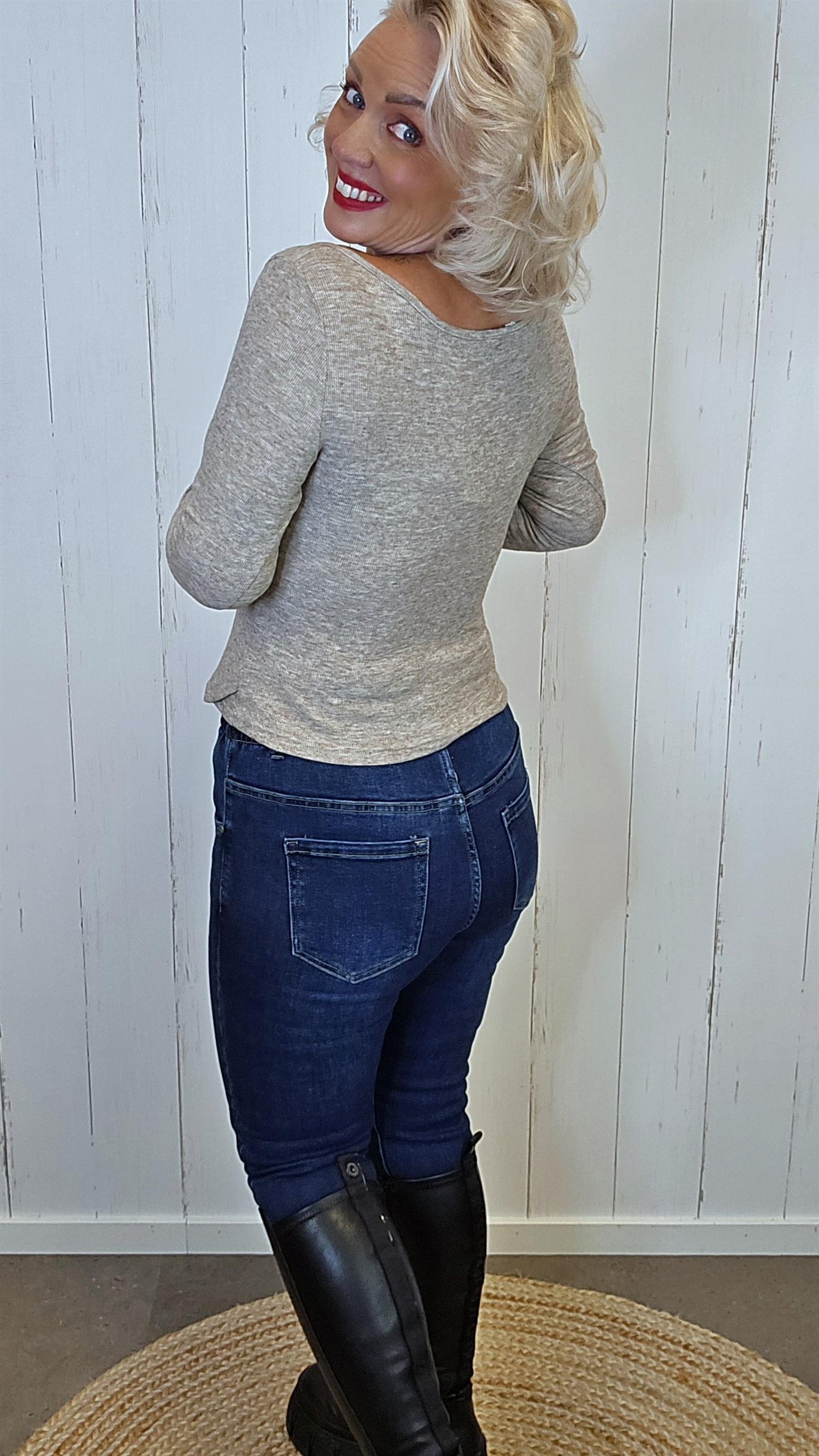 Jade ribbet lag-på-lag topp beige
