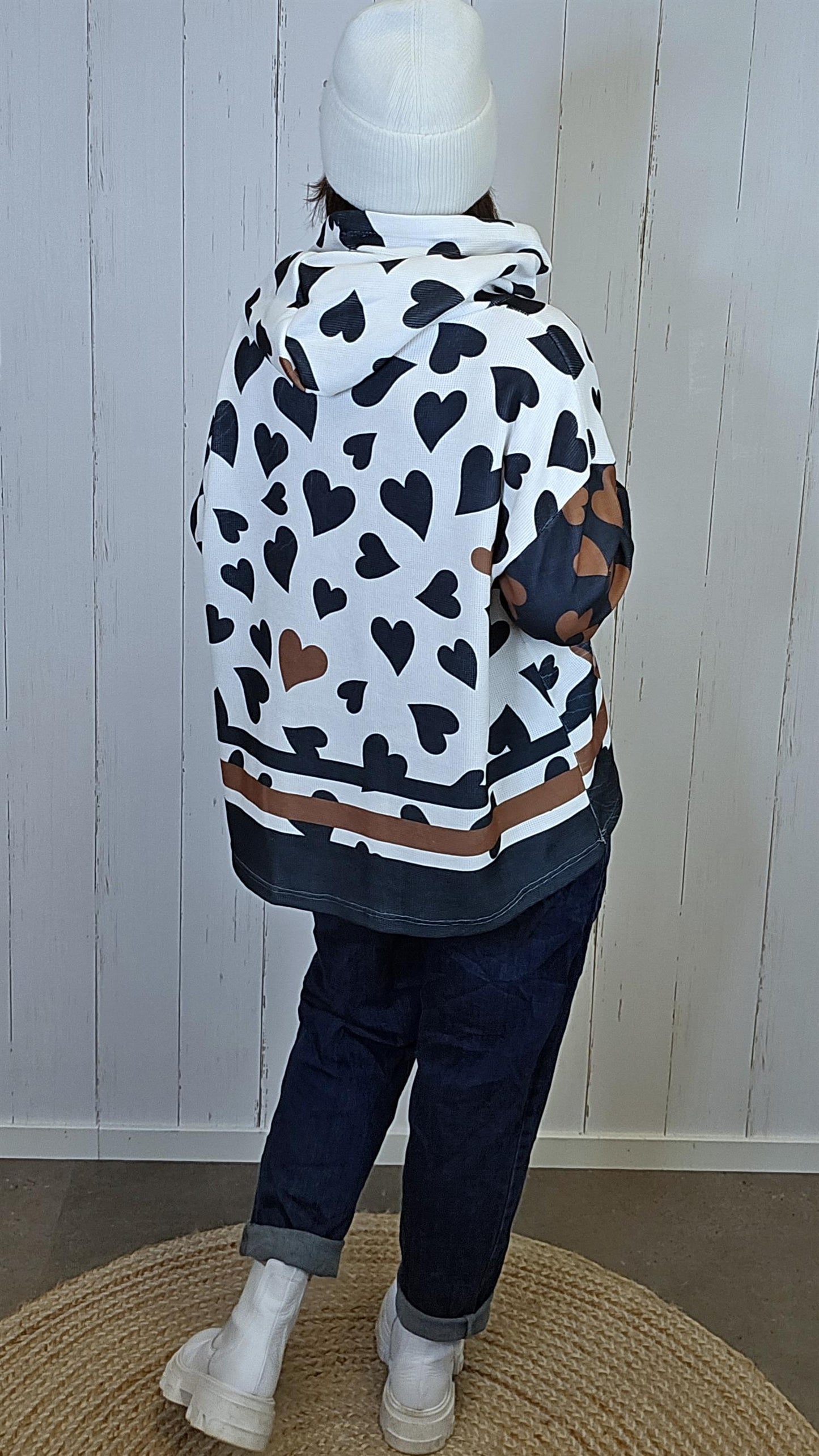 Sahara hettegenser med hjerte